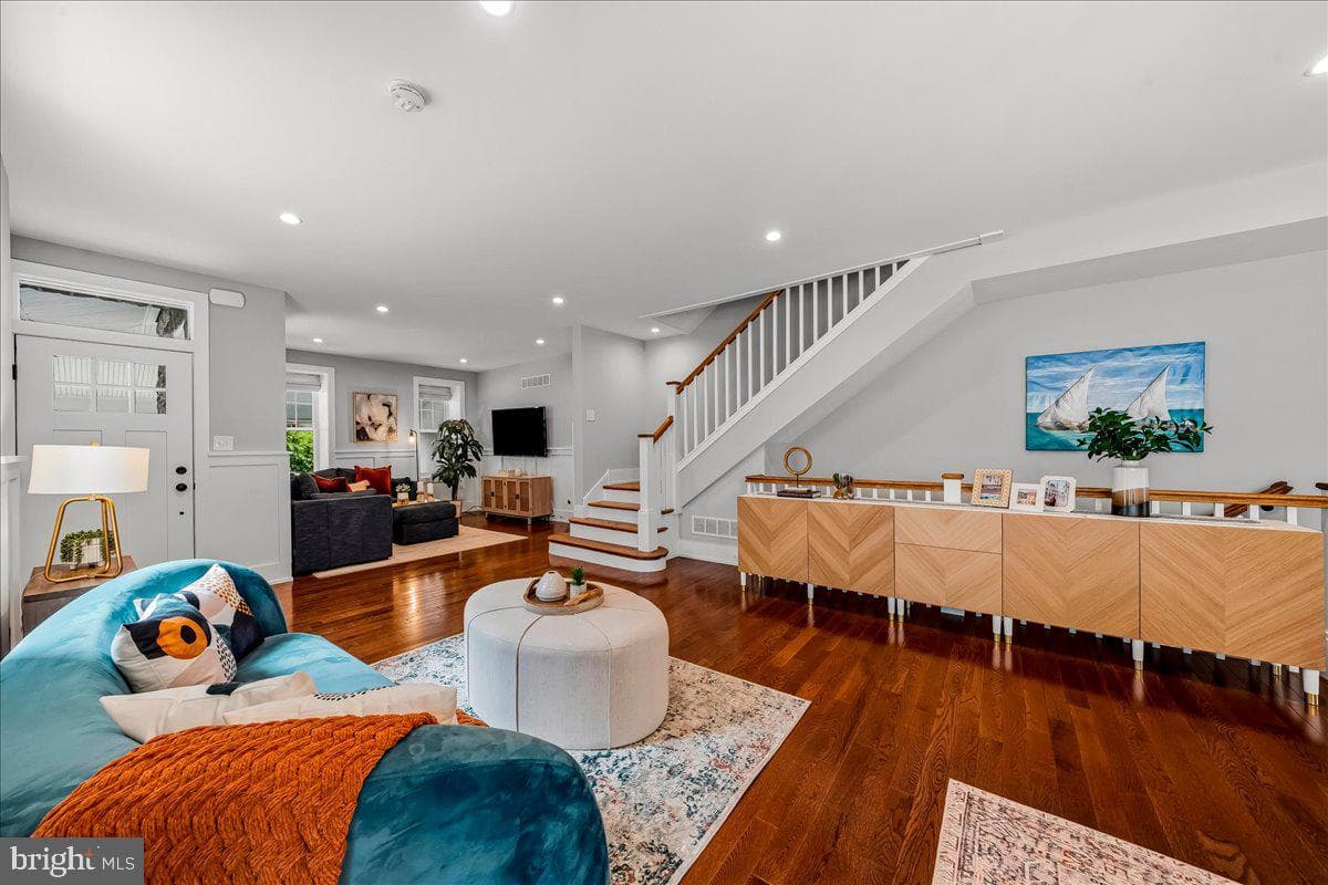 308 Chestnut Avenue photo 9