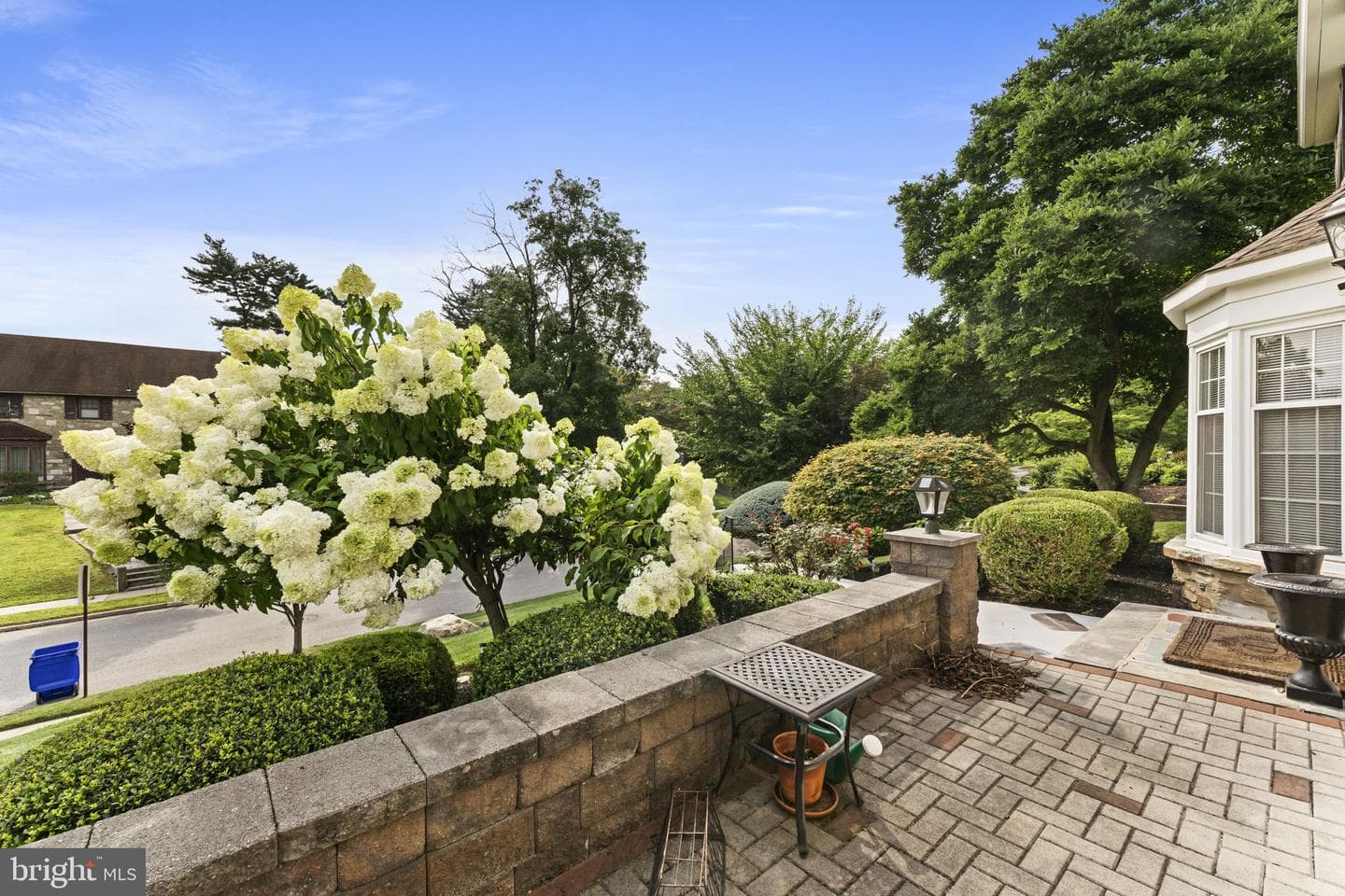 209 Windsor Avenue photo 3