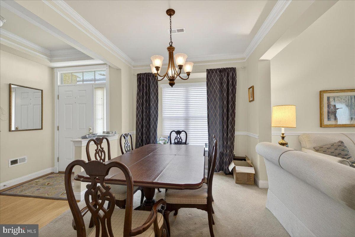 377 Brittany Court photo 7