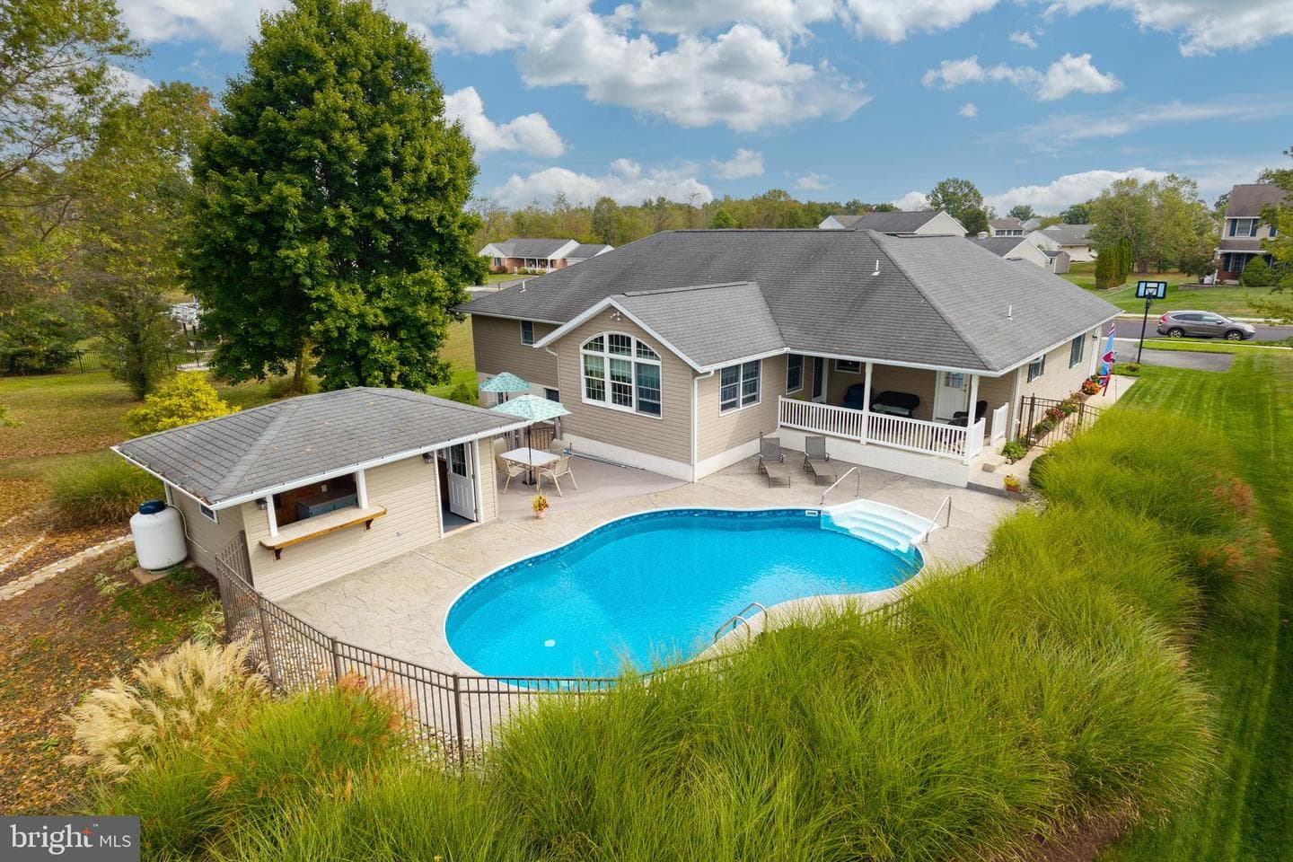 2951 Burton Drive photo 4