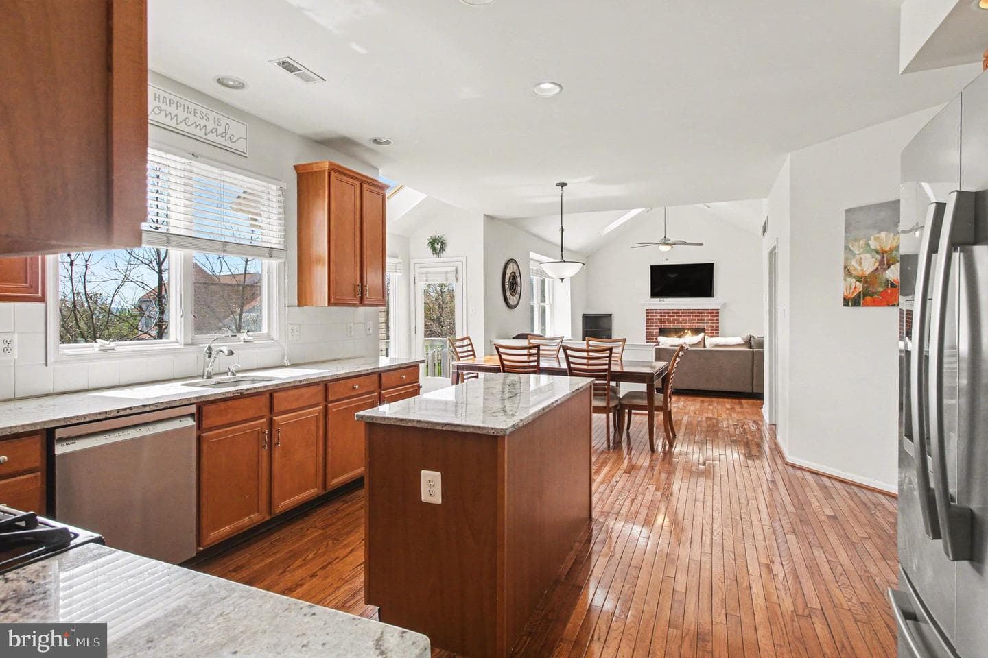 2106 Peregrine Circle photo 14