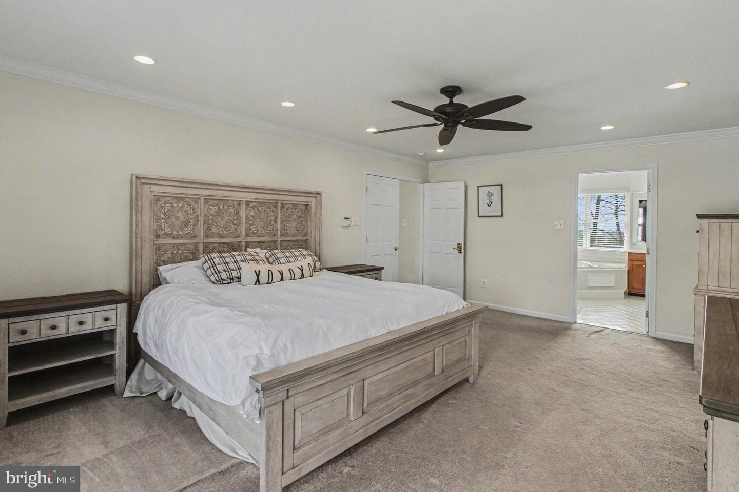 2106 Peregrine Circle photo 22