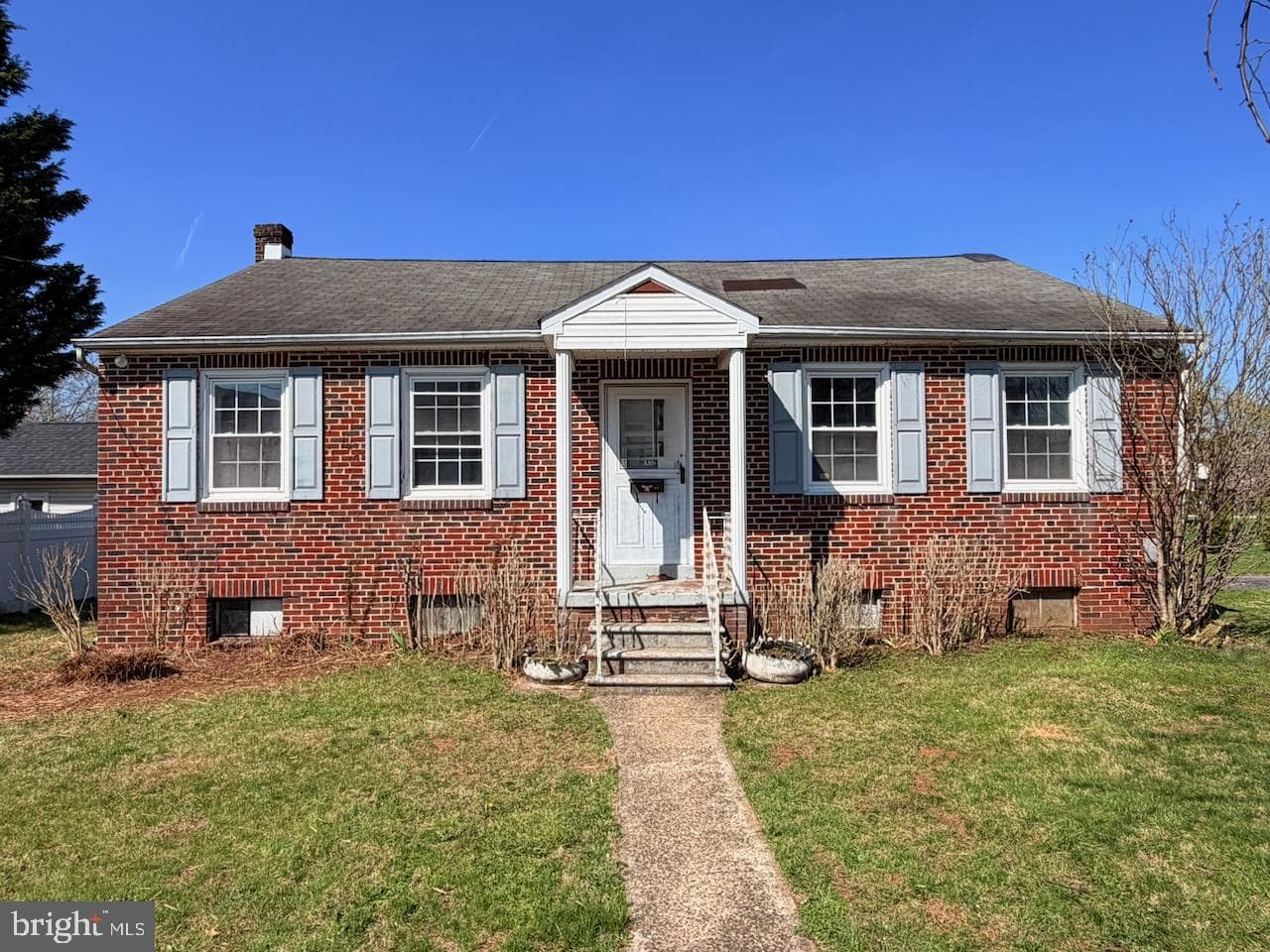 318 Chestnut Street photo 29