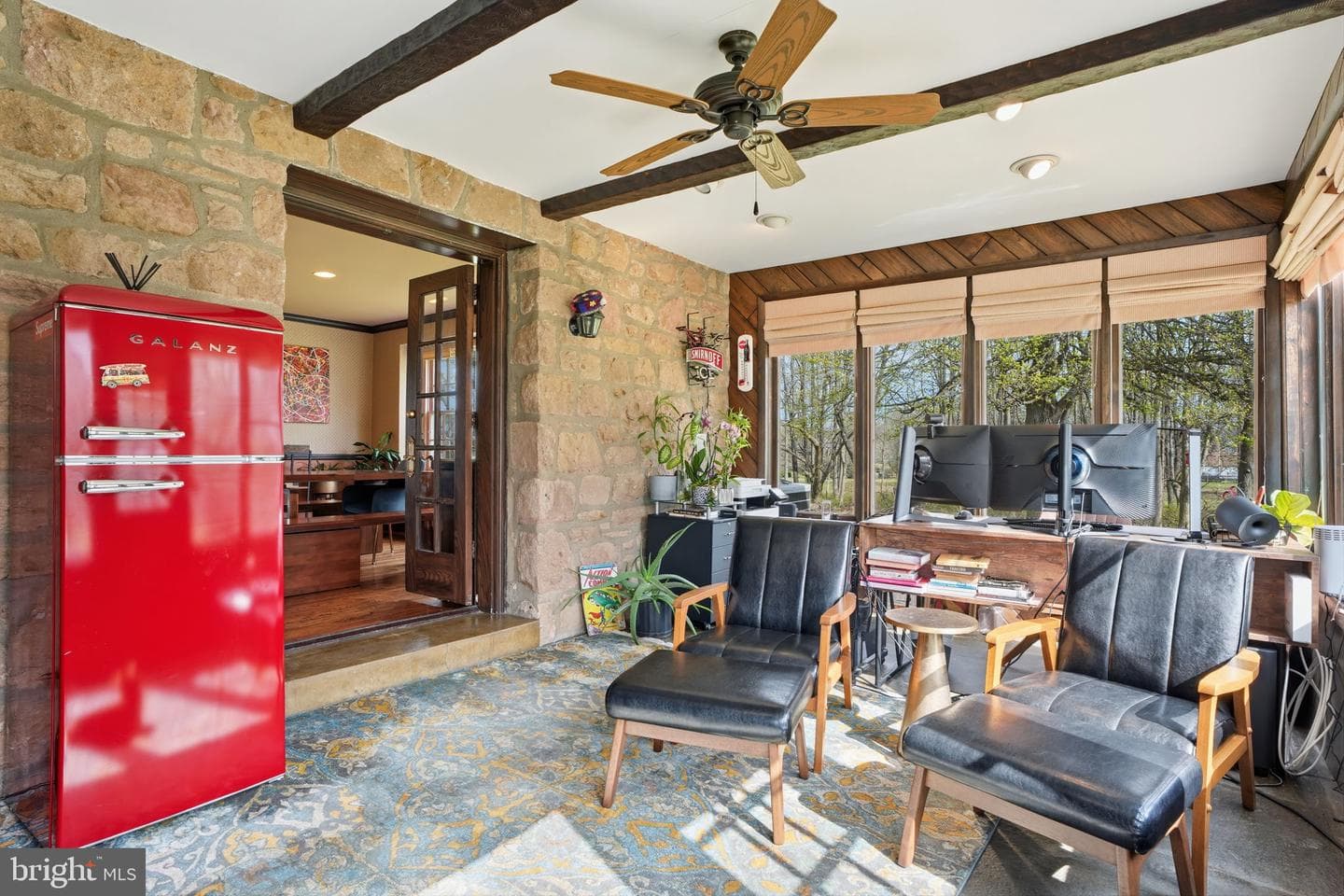 448 Moredon Road photo 38