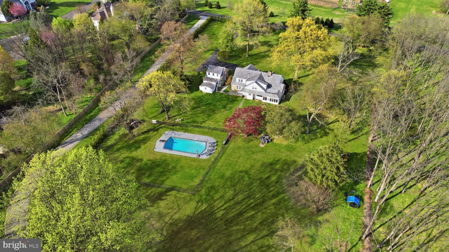 448 Moredon Road photo 48