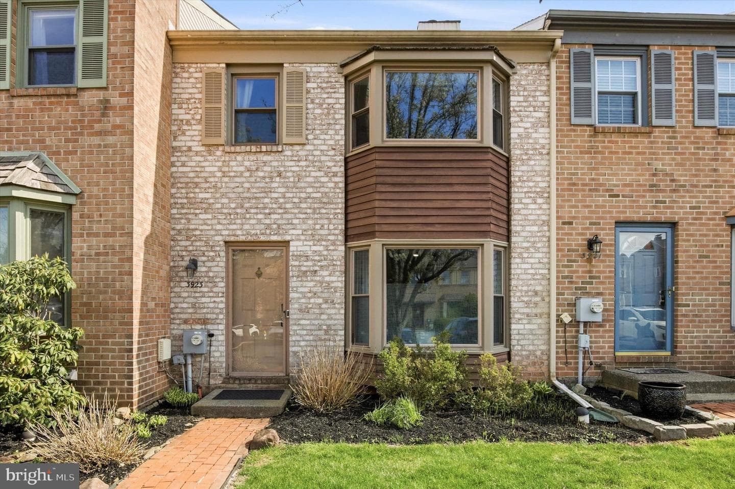 3923 Gatehouse Lane