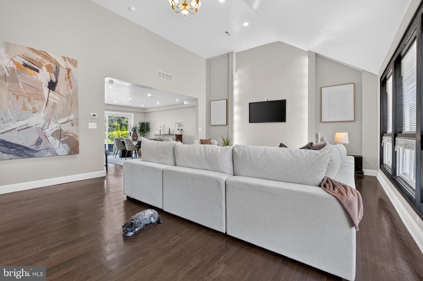 1011 Stanford Drive photo 10