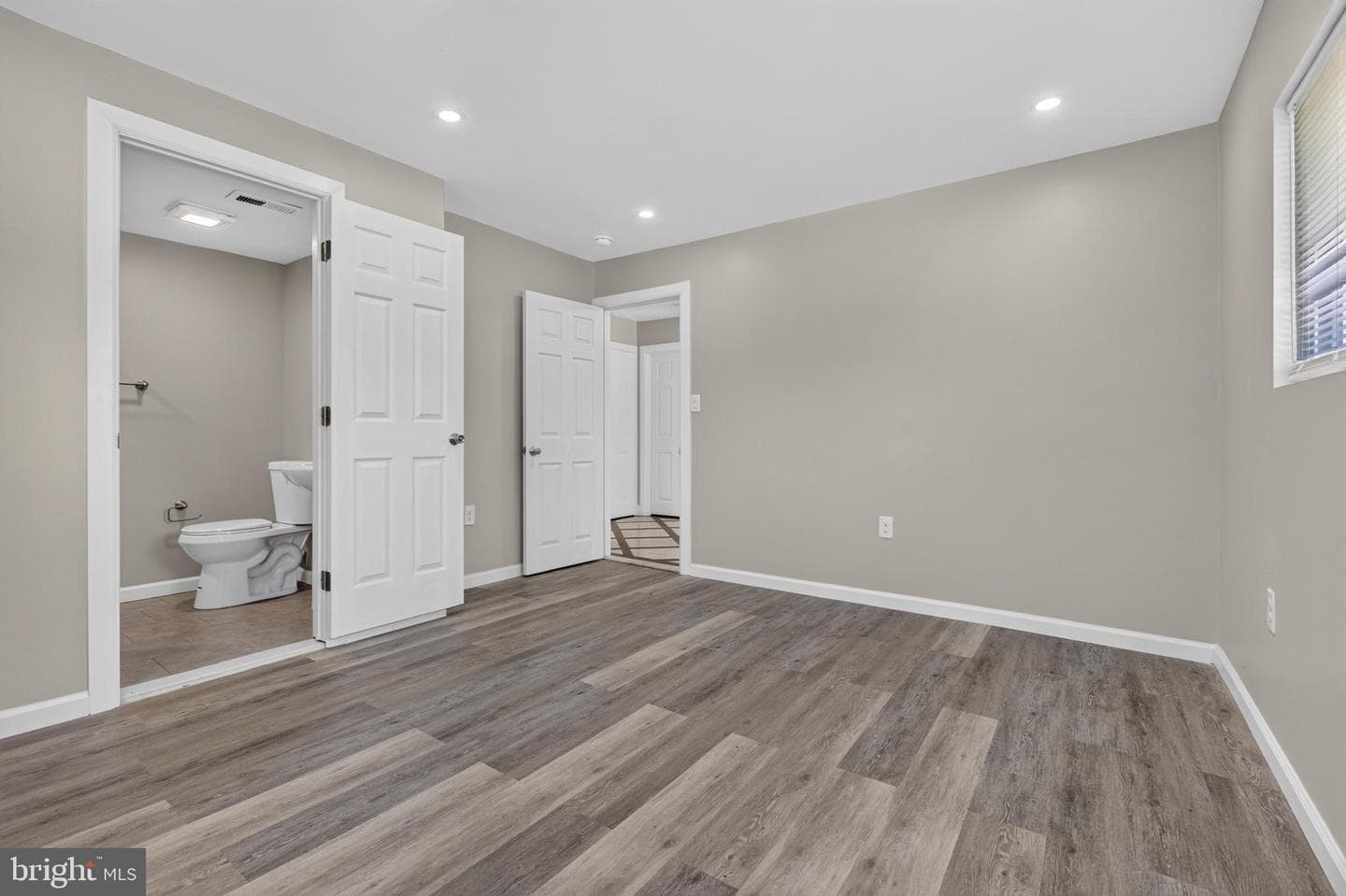 1011 Stanford Drive photo 39