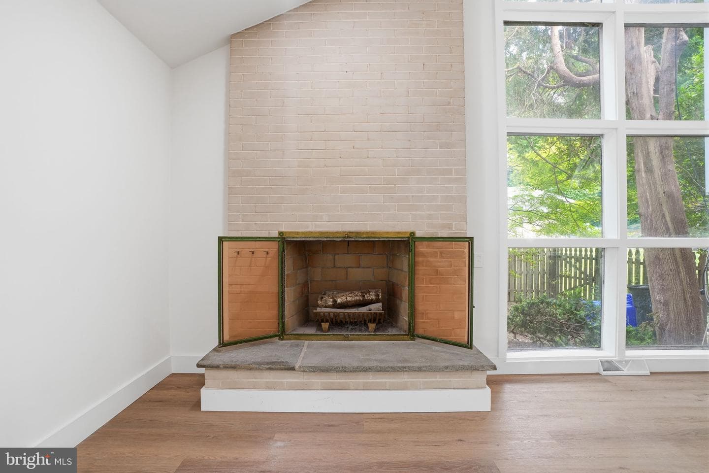 7931 Jenkintown Road photo 24