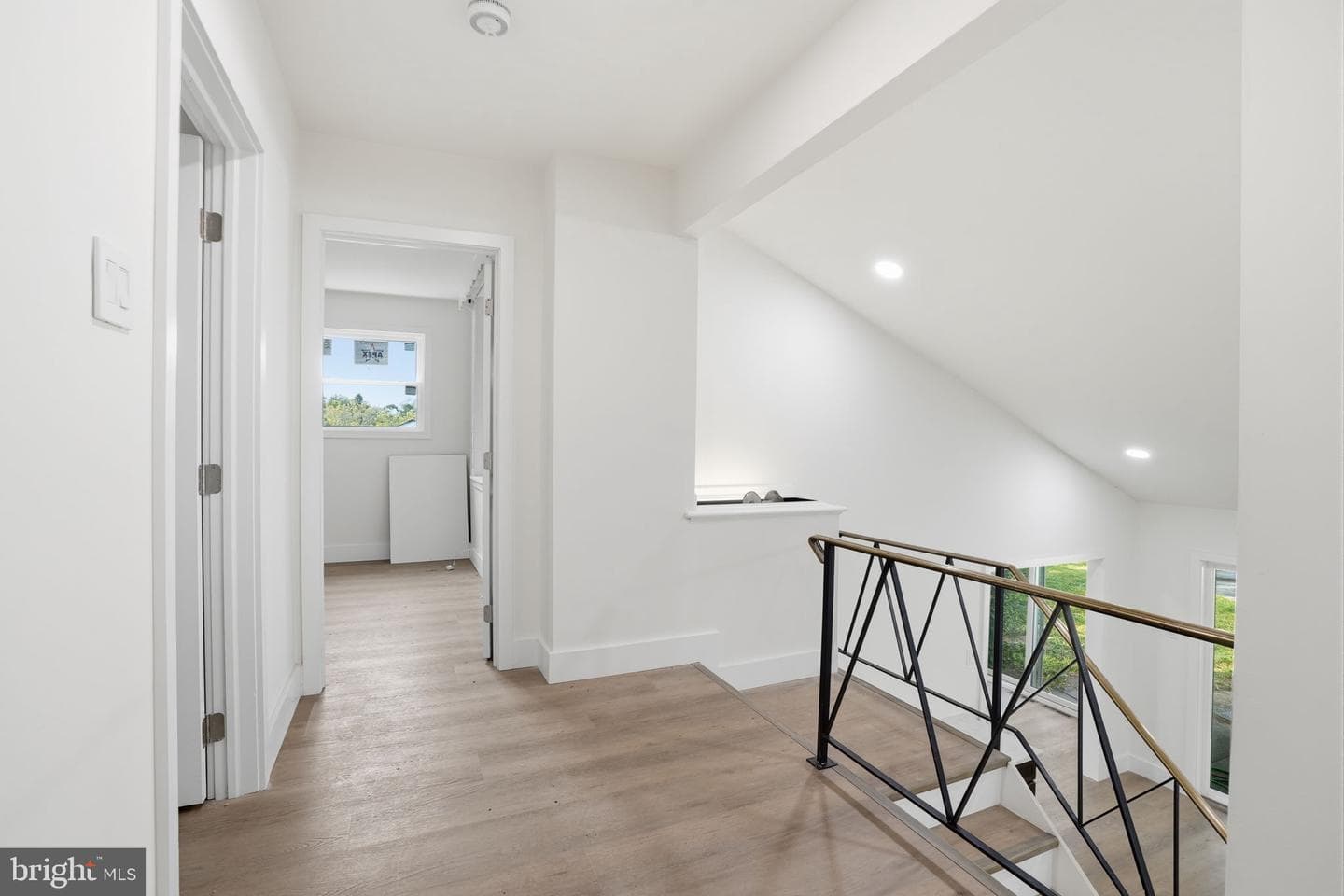 7931 Jenkintown Road photo 28