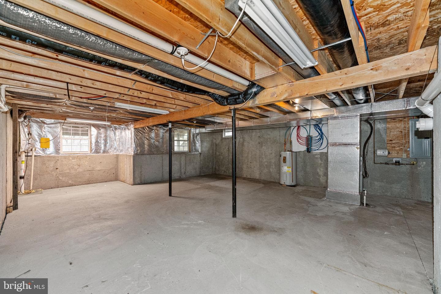 769 Hunter Drive photo 25