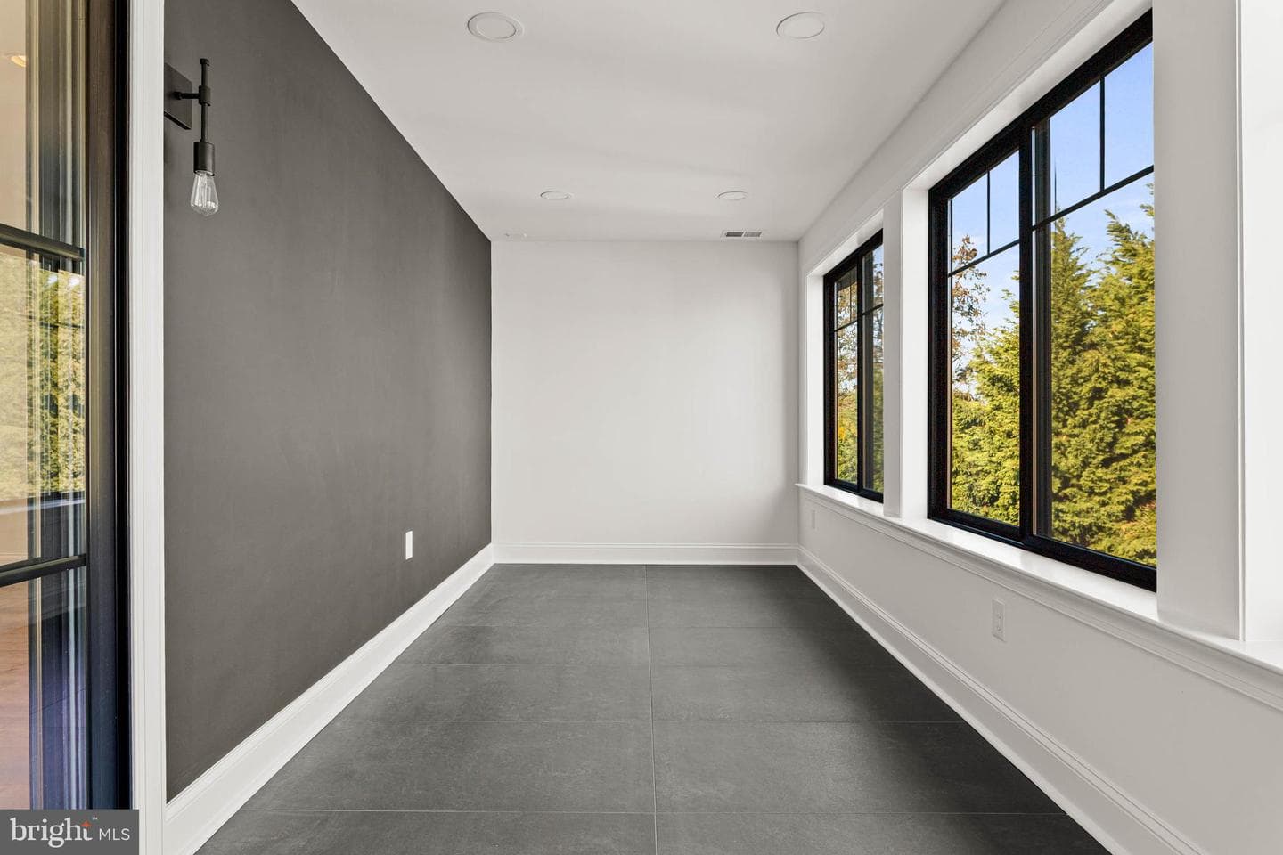 340 Anderson Road photo 101
