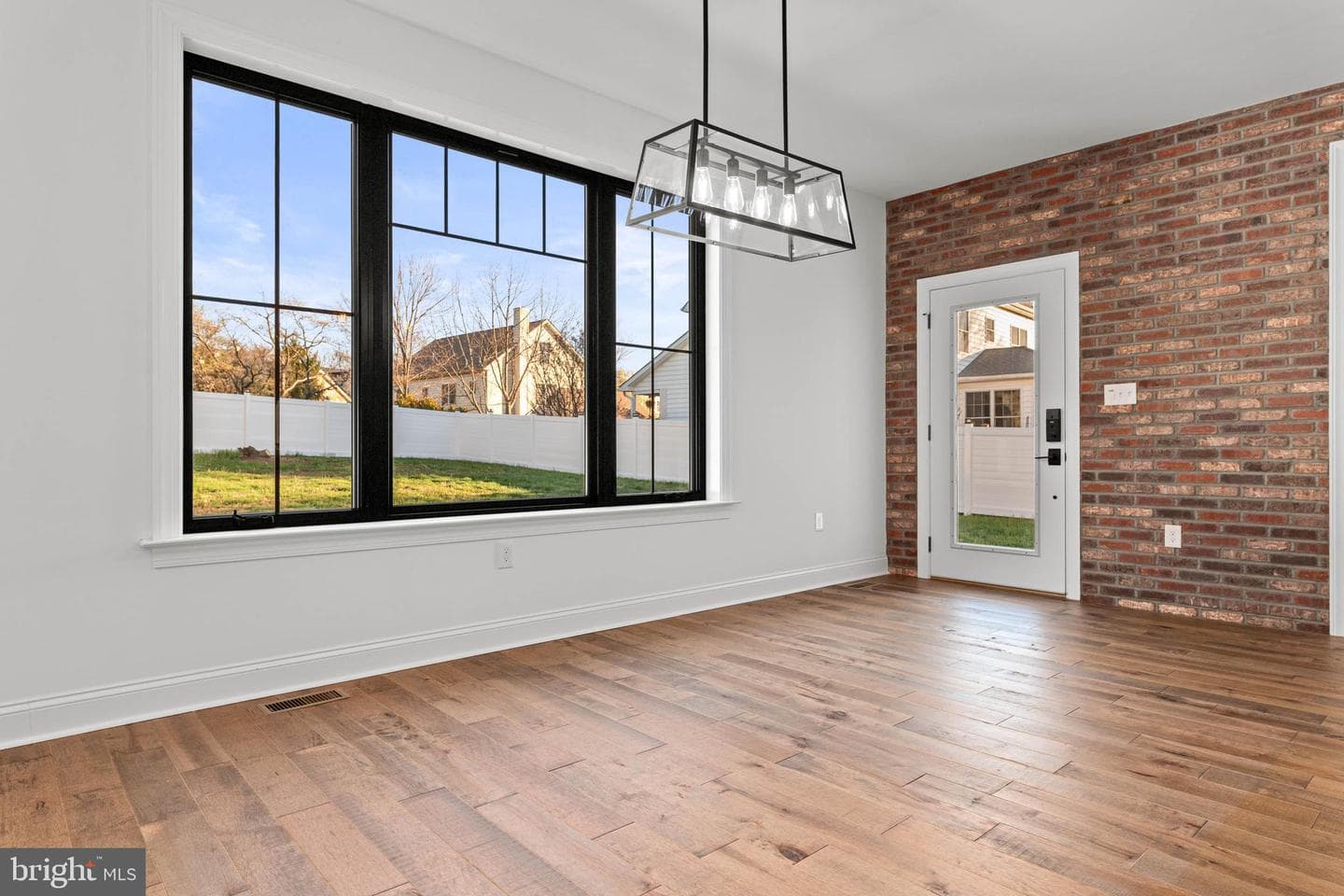 340 Anderson Road photo 19