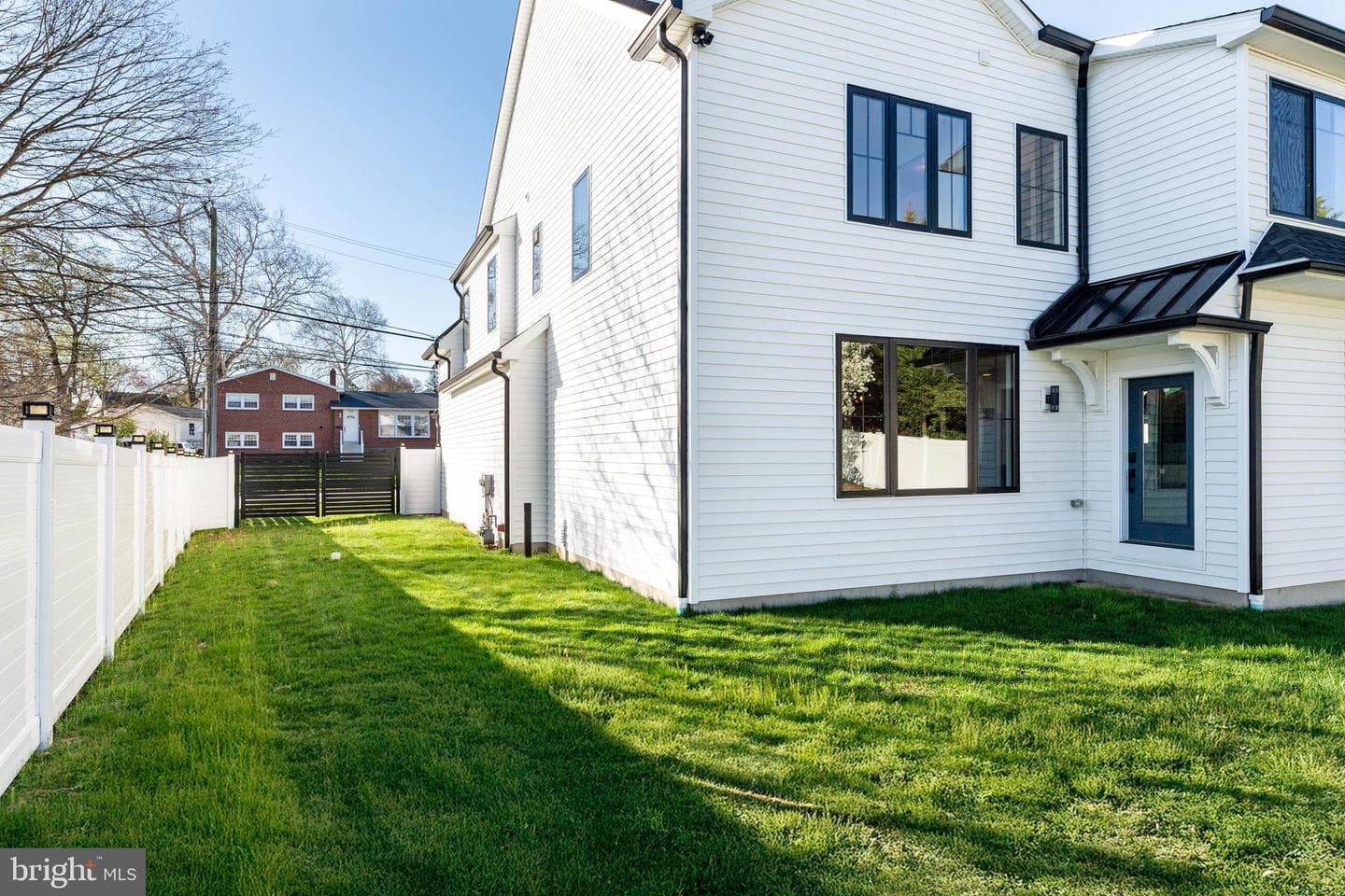 340 Anderson Road photo 56