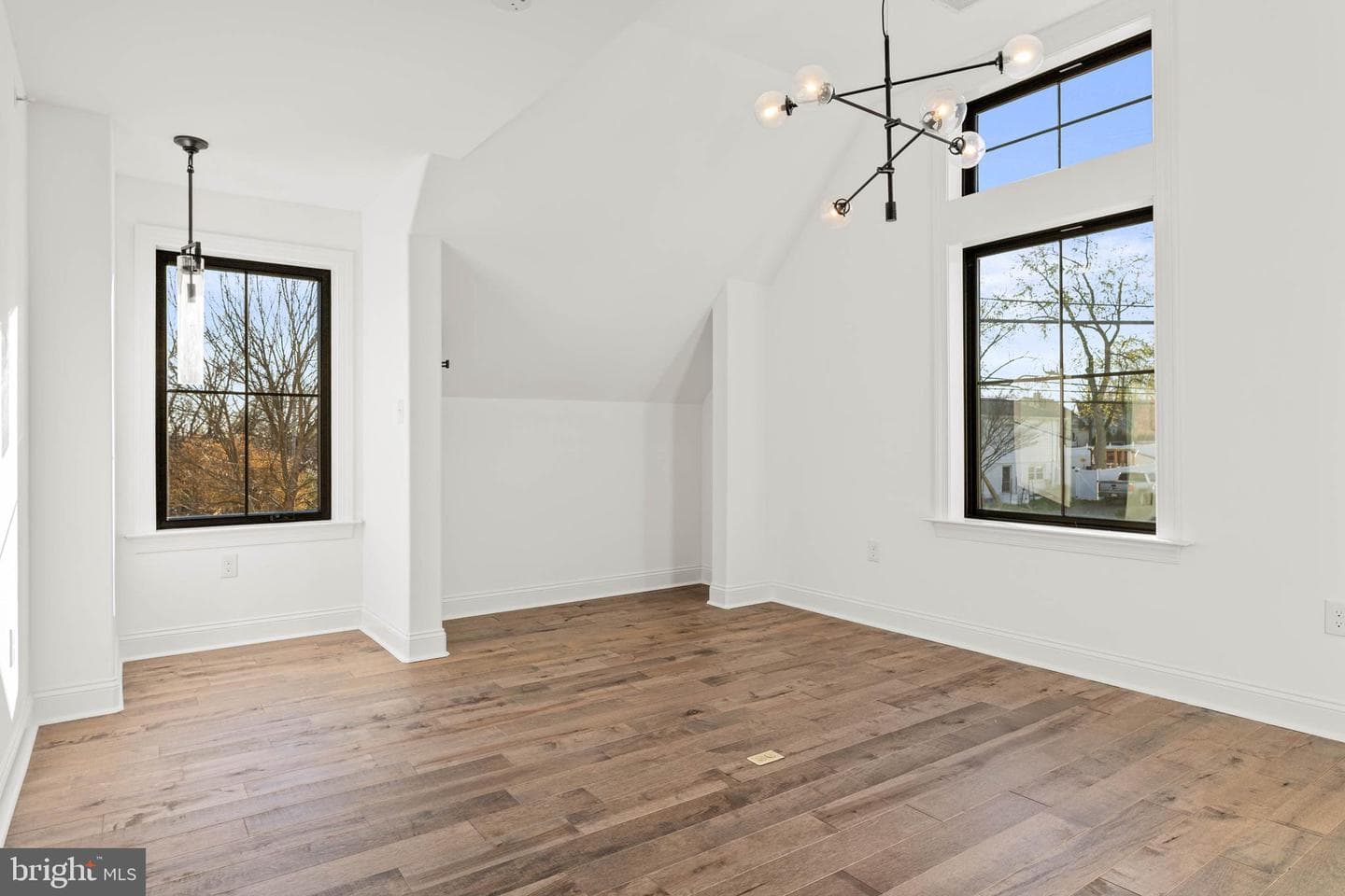 340 Anderson Road photo 79
