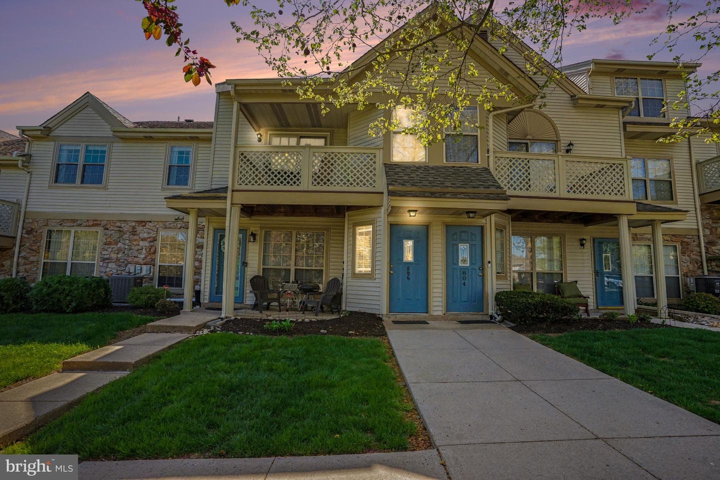 806 Foxmeadow Drive #condo 806 photo 1