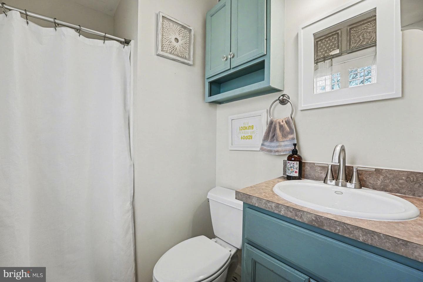 2200 Rebecca Drive photo 27