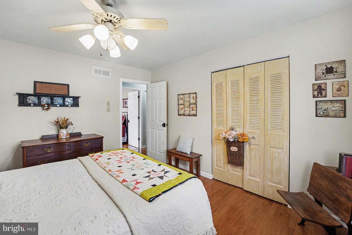 2200 Rebecca Drive photo 35