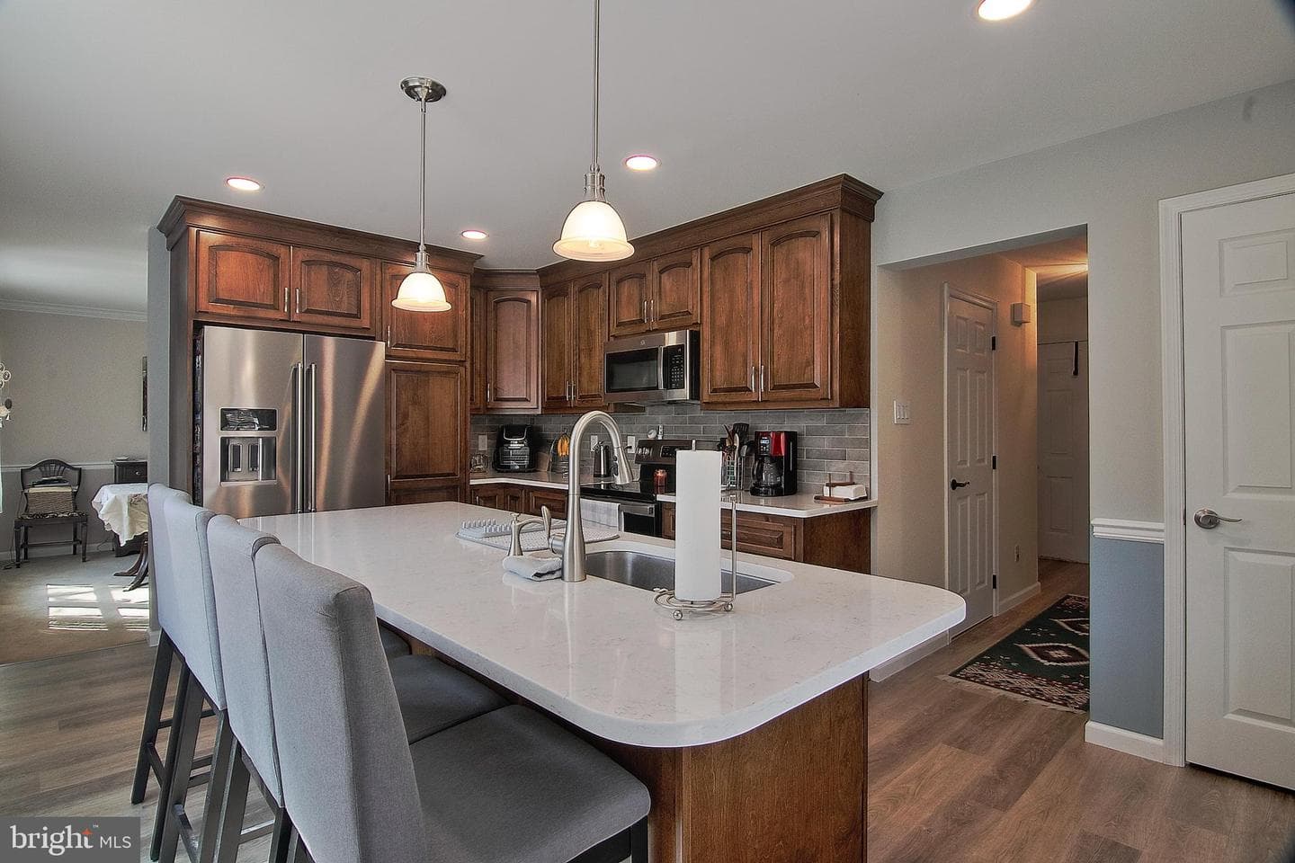 169 Henry Road photo 4