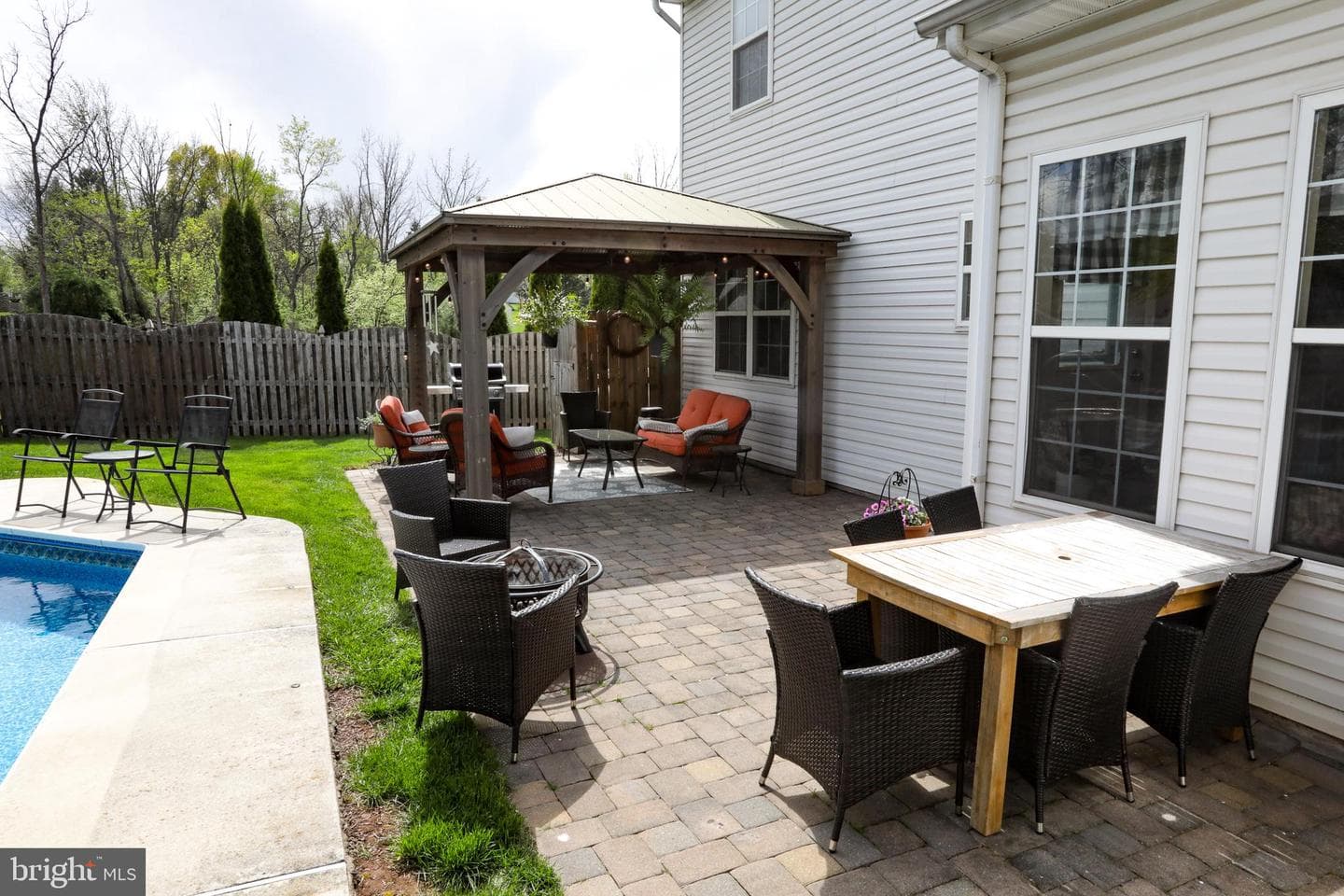 2656 Romig Road photo 9