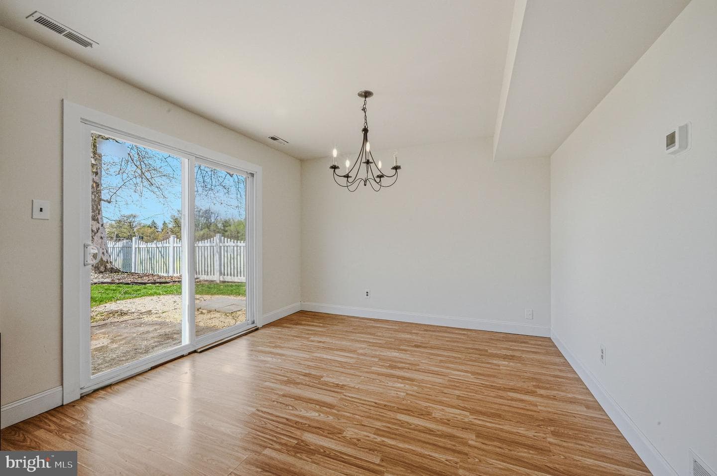 140 Wildflower Drive photo 10