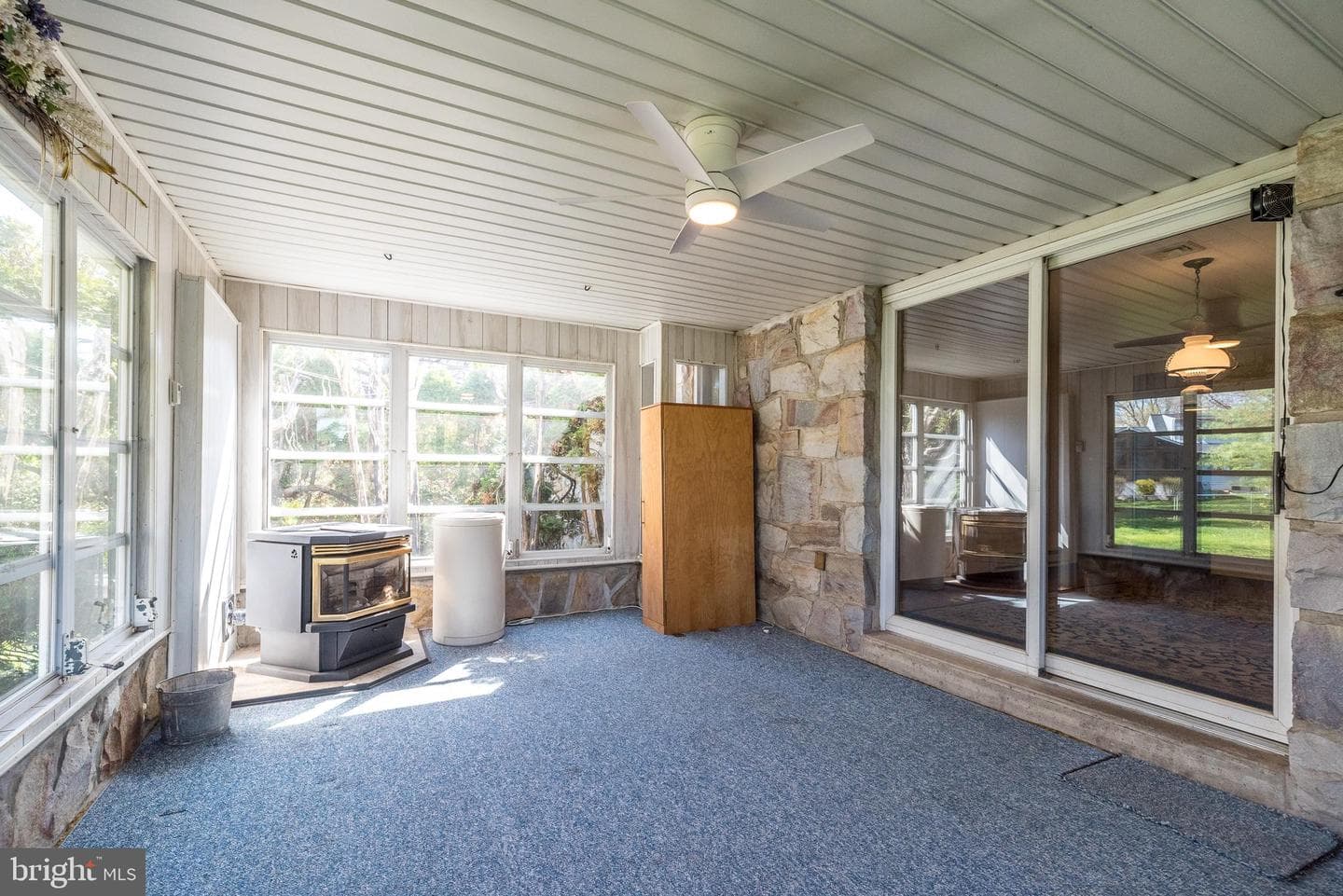 33 Onyx Lane photo 16