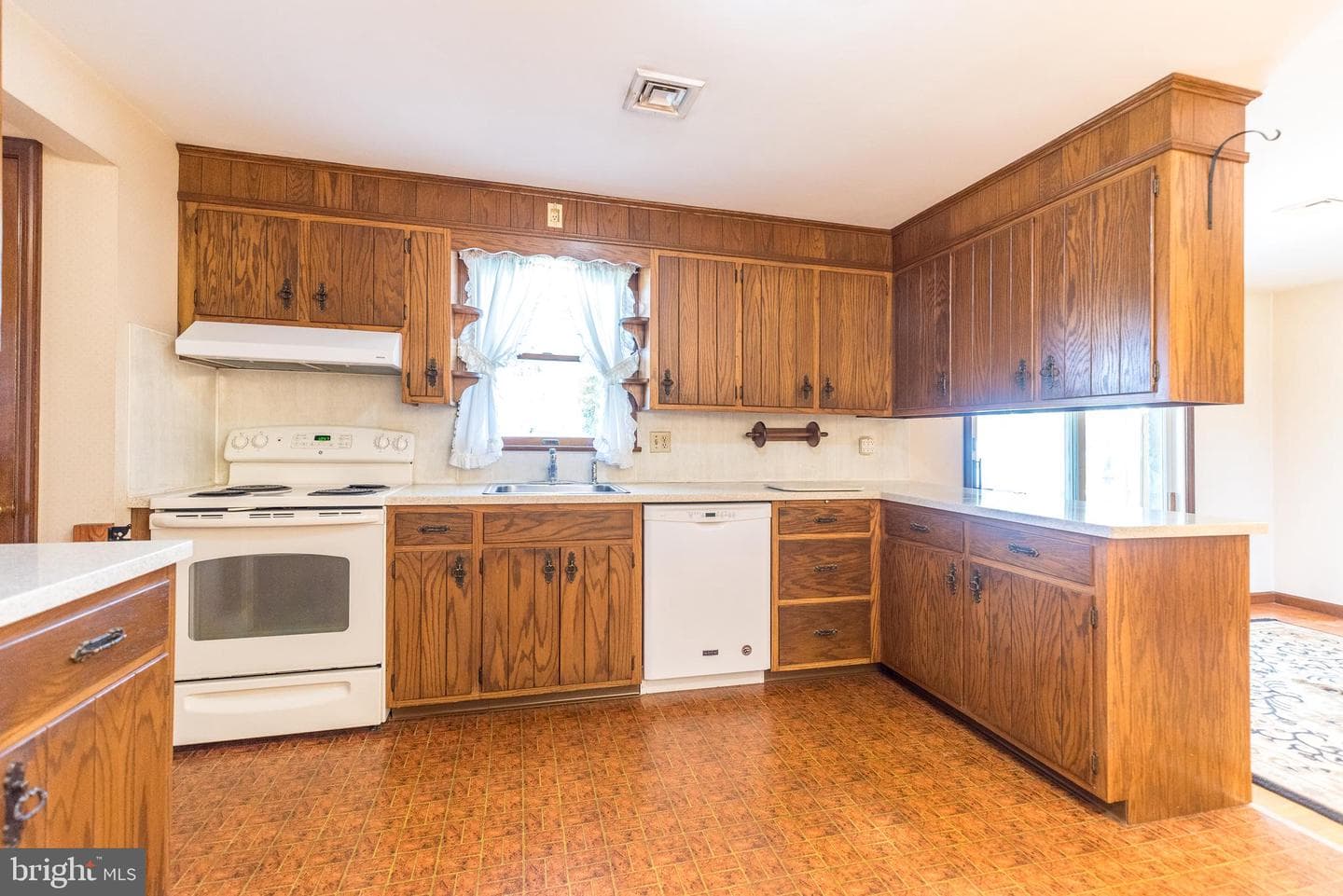 33 Onyx Lane photo 7