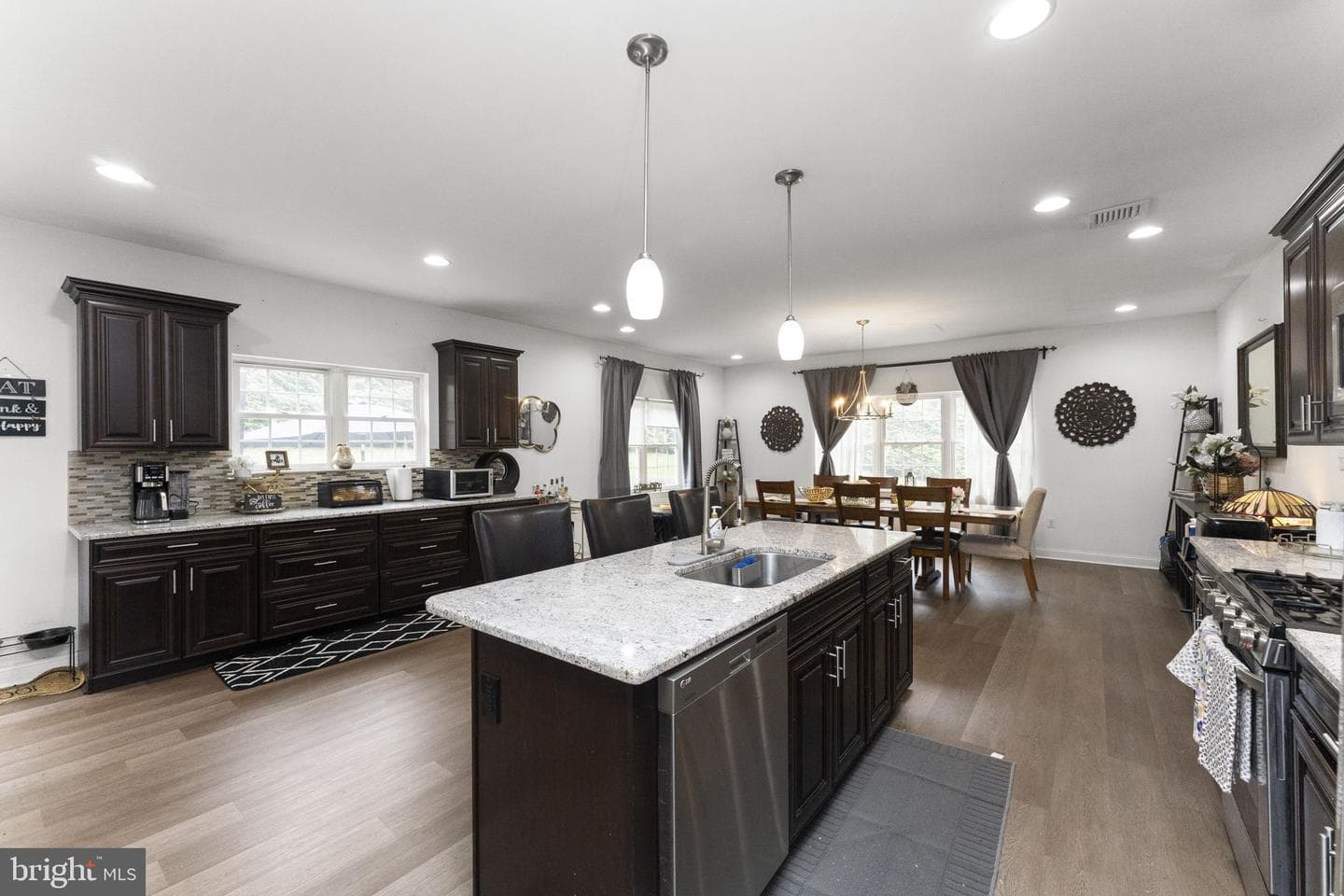 1404 New Hope Street photo 9