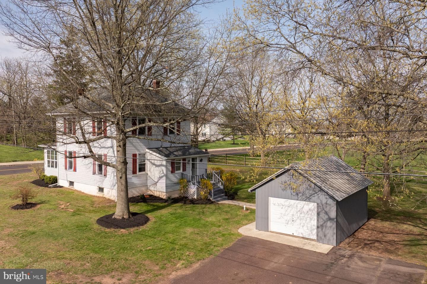 1261 Snyder Road photo 46