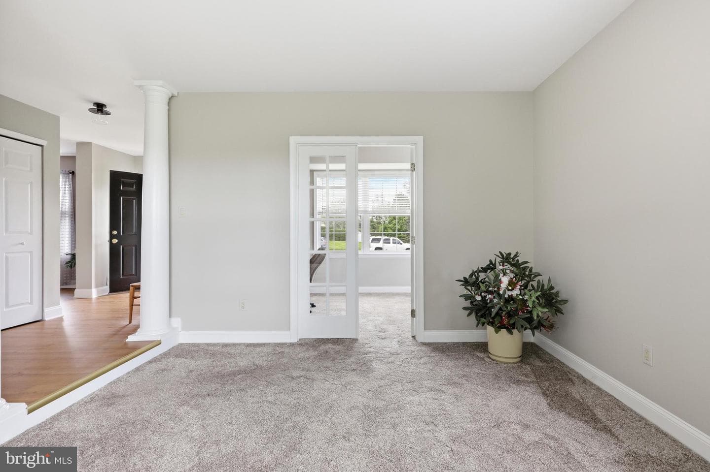 723 Gregory Drive photo 18