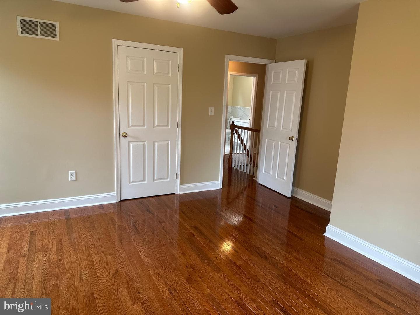 204 Wilson Avenue photo 9