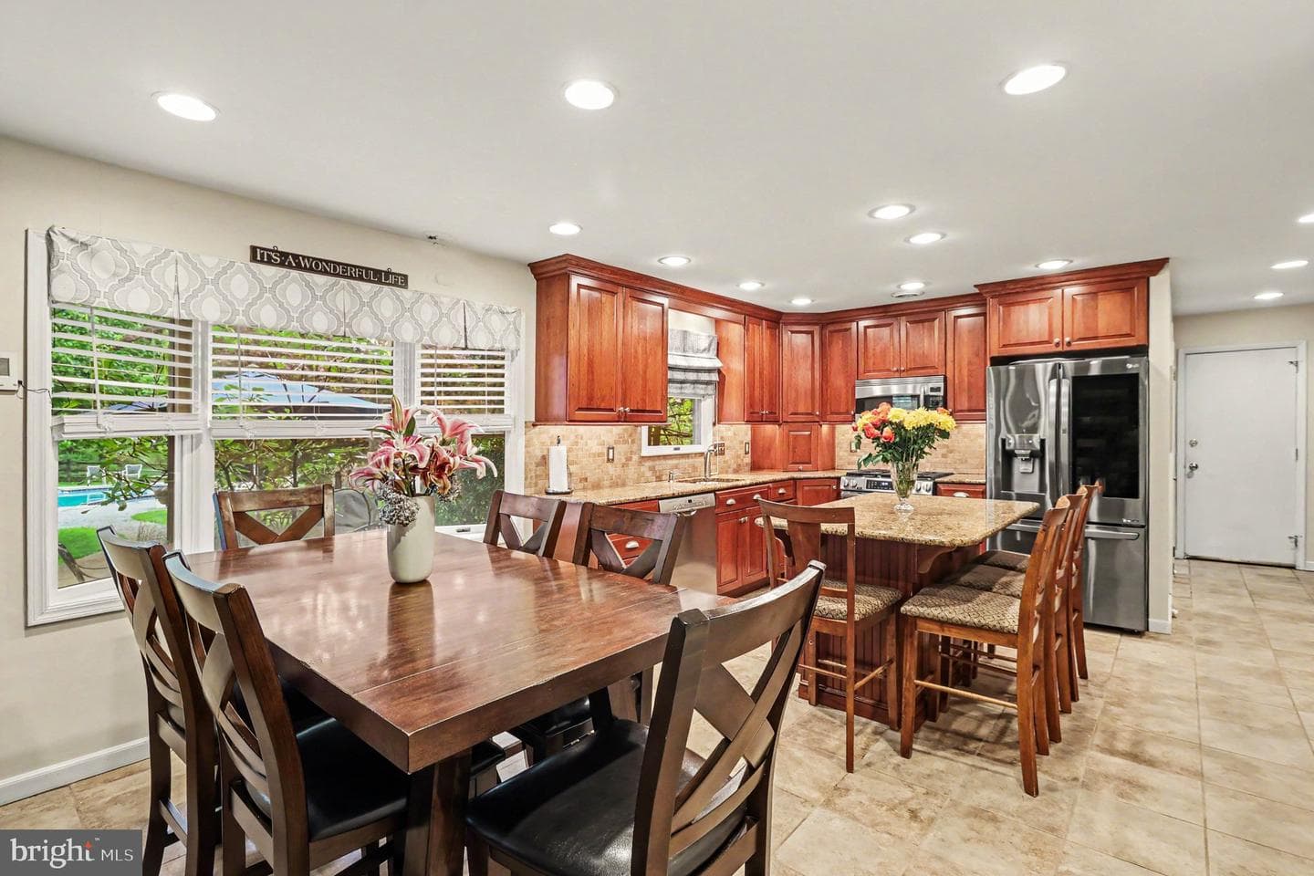 450 Dundee Dr photo 18