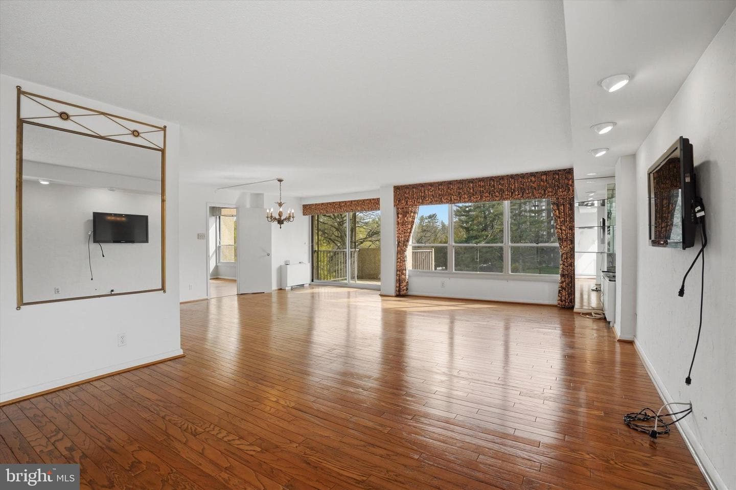1001 City Avenue #E-506 photo 12