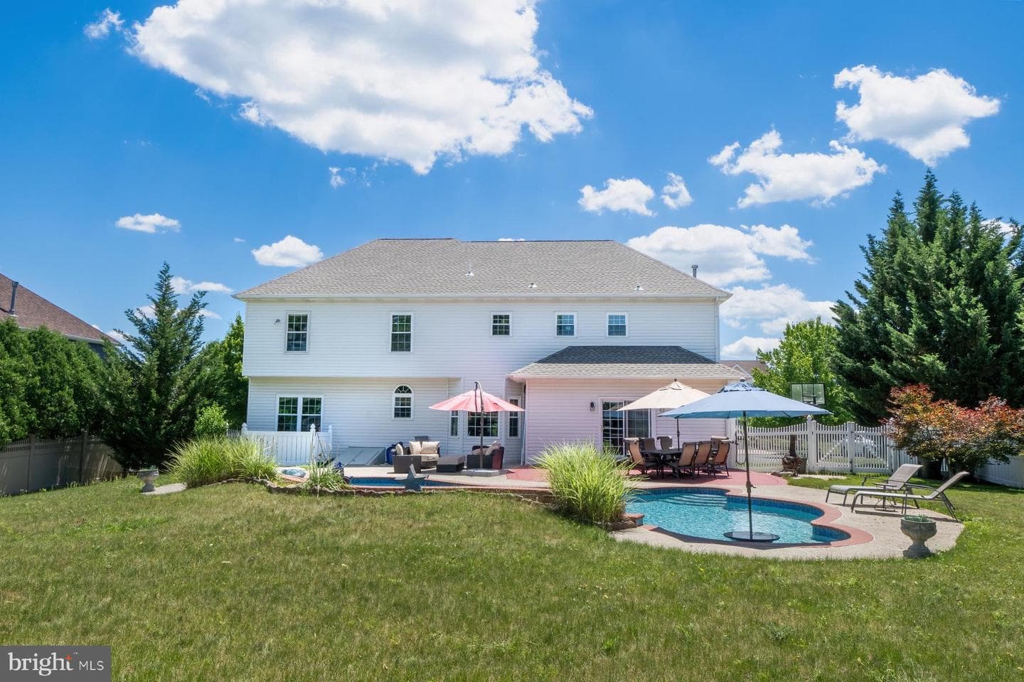125 Summer Hill Drive photo 39