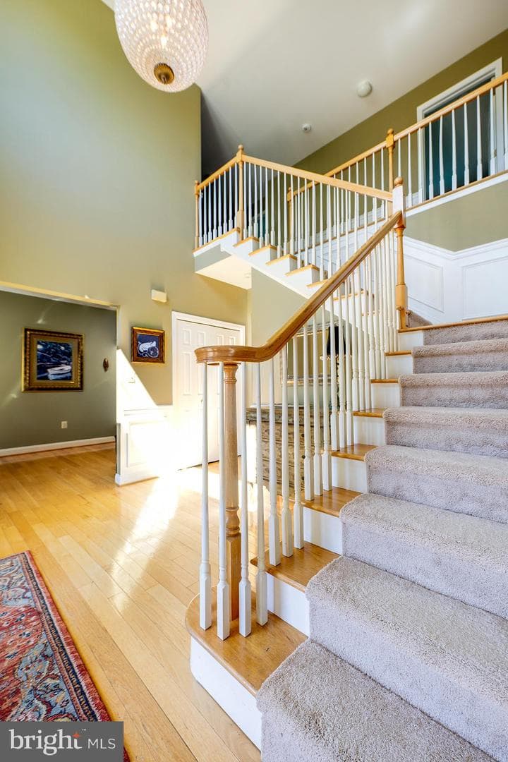 125 Summer Hill Drive photo 6