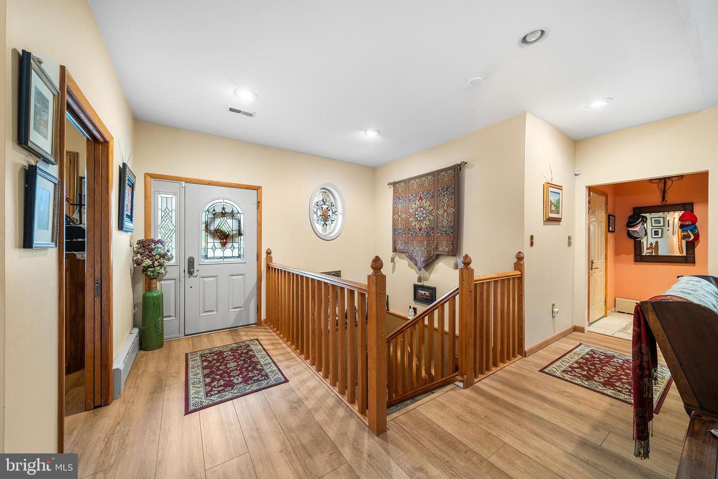 1416 Harry Street photo 3