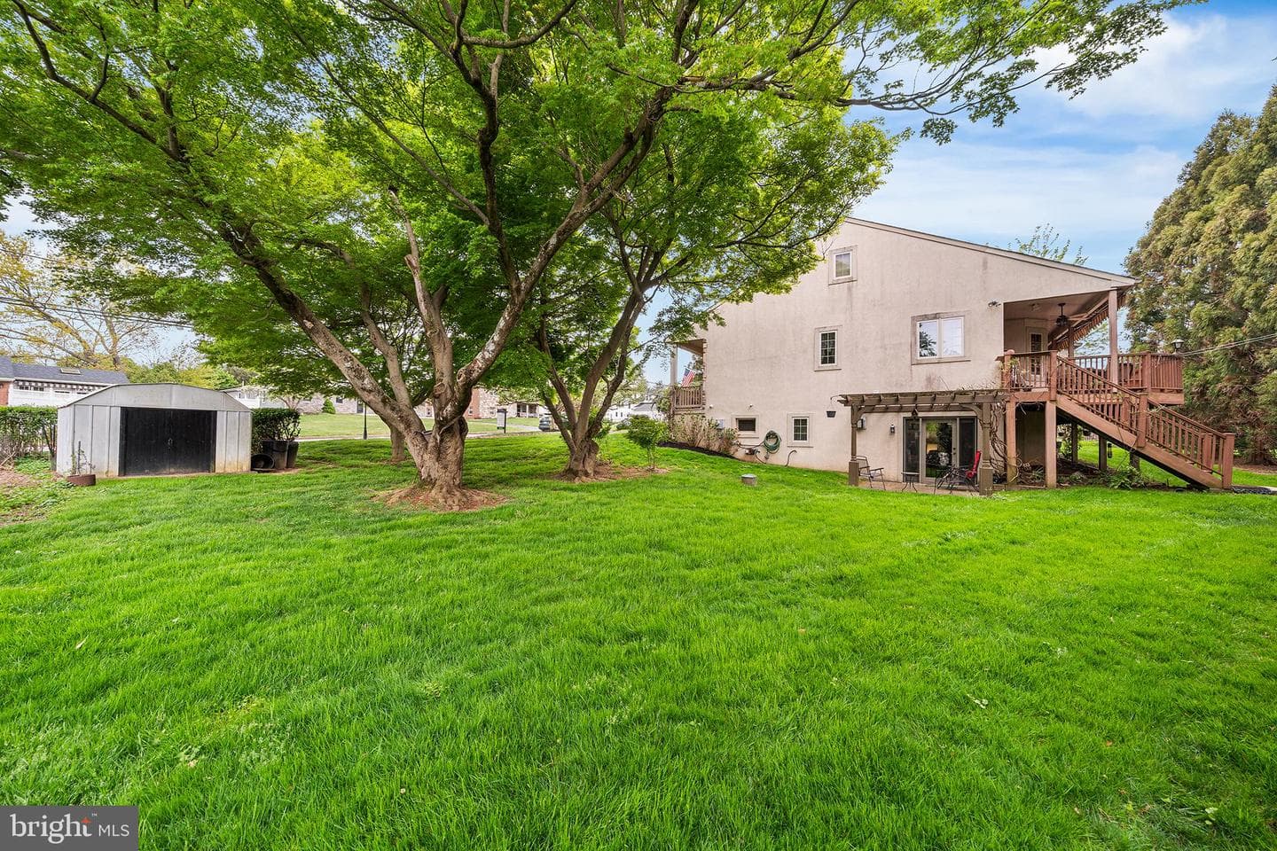 1416 Harry Street photo 34