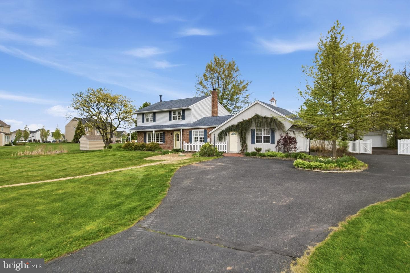 684 Hunsicker Road photo 2