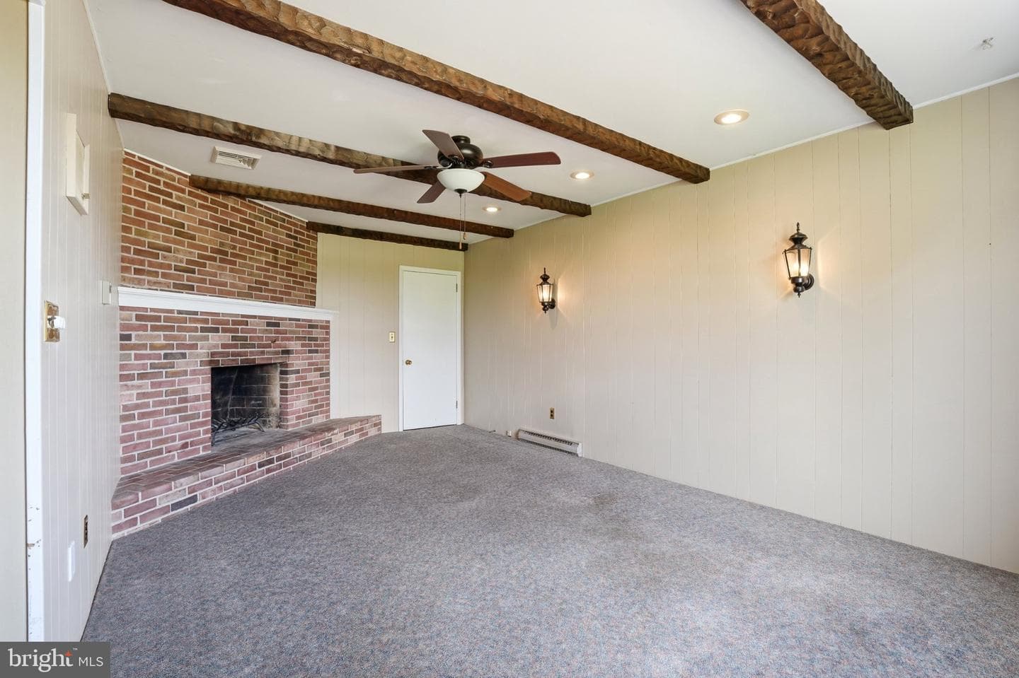 684 Hunsicker Road photo 26