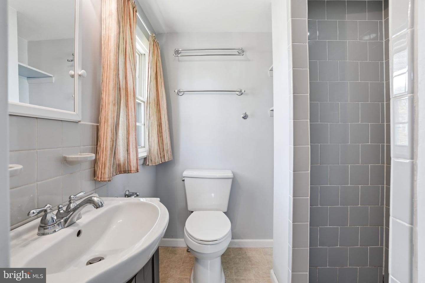 684 Hunsicker Road photo 44