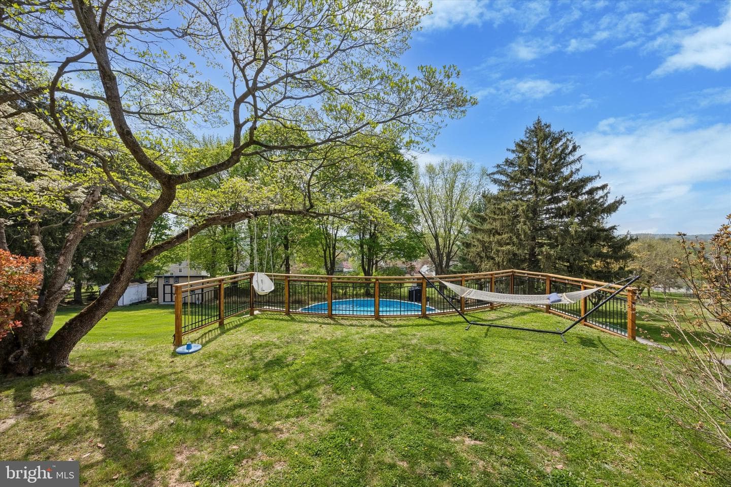 187 E Valley Forge Road photo 11