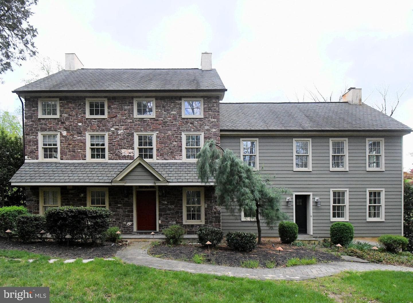 673 Spring Mount Road photo 2