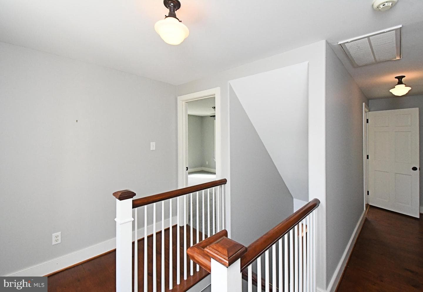 673 Spring Mount Road photo 44