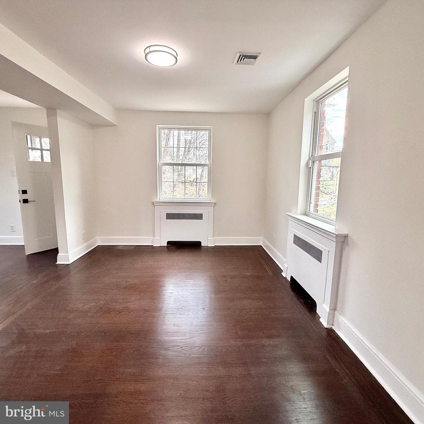 320 Short Ln photo 12