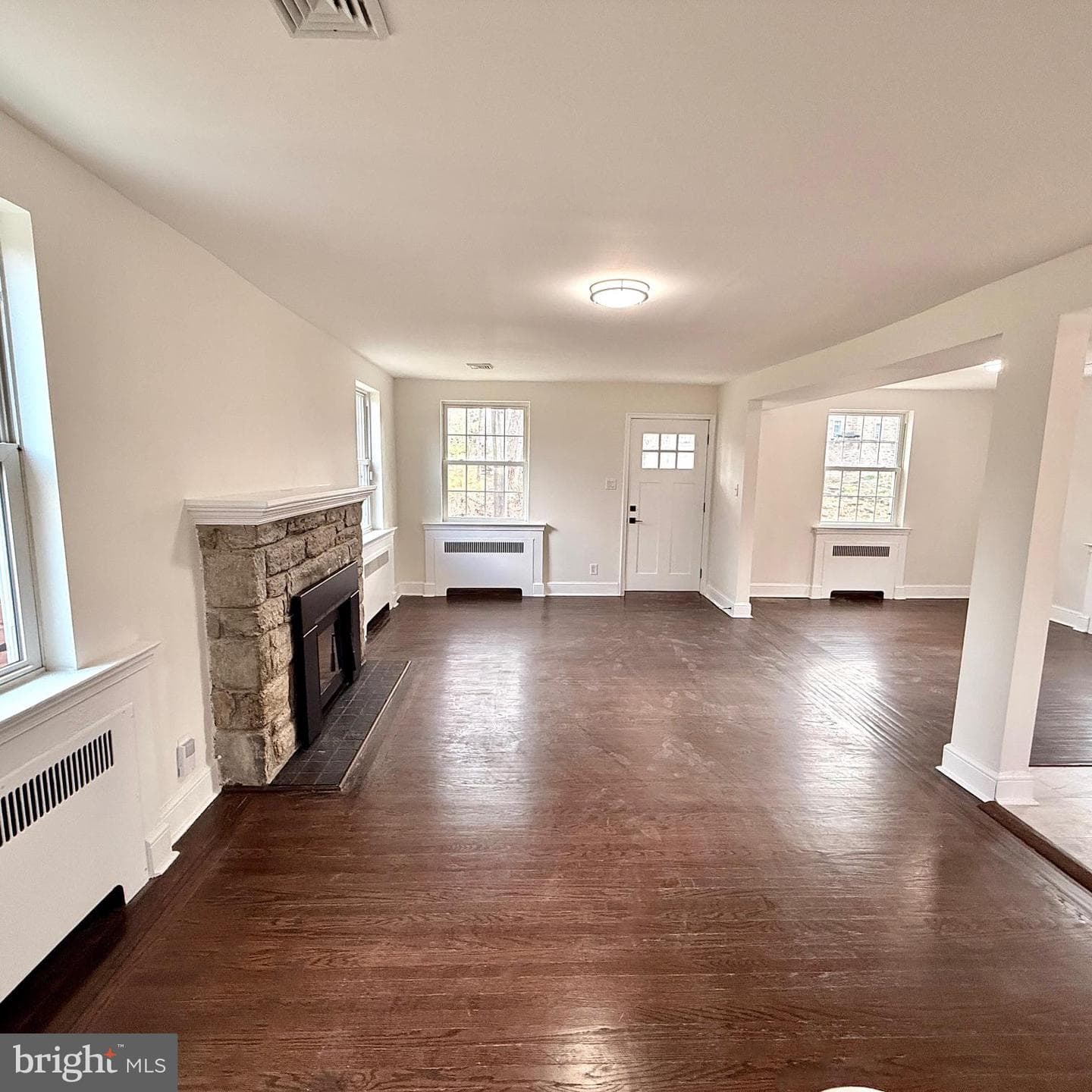 320 Short Ln photo 17