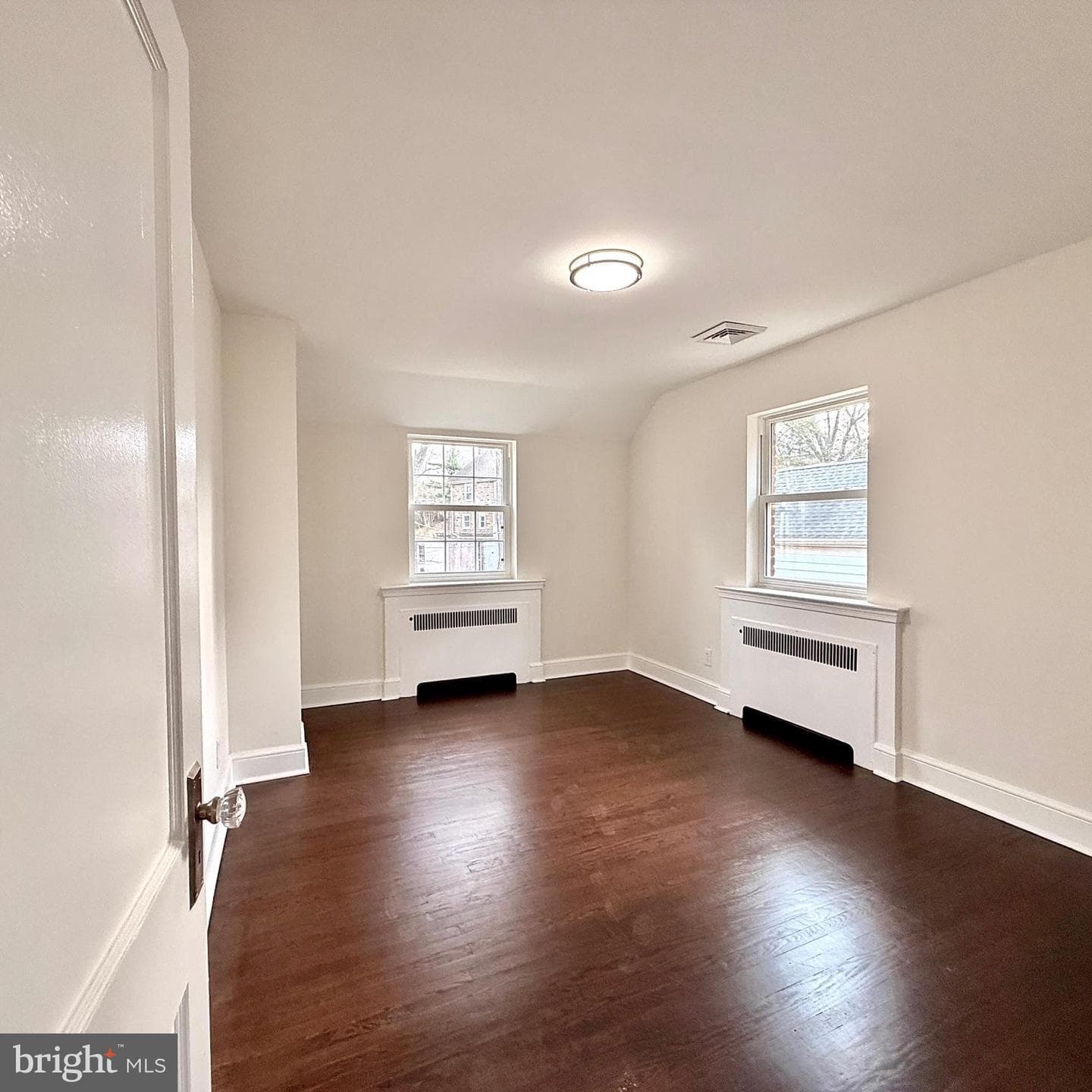 320 Short Ln photo 20