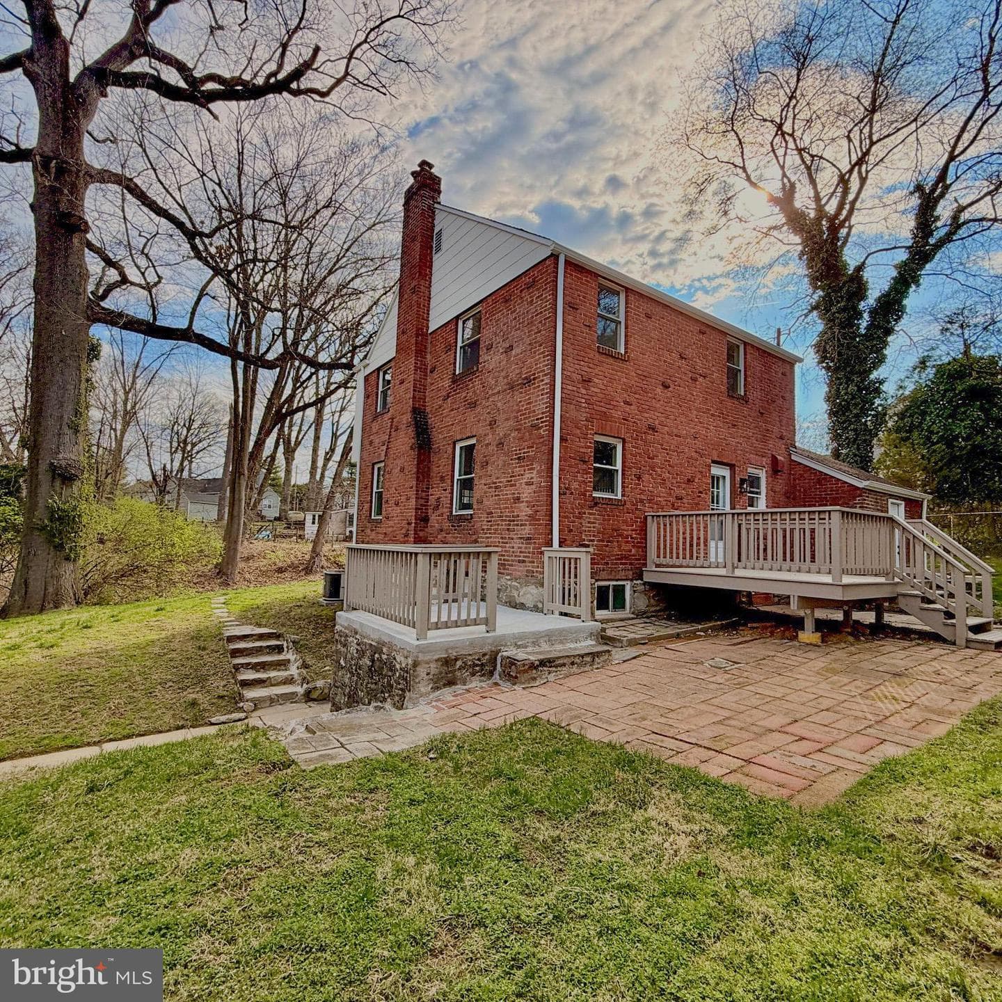 320 Short Ln photo 5