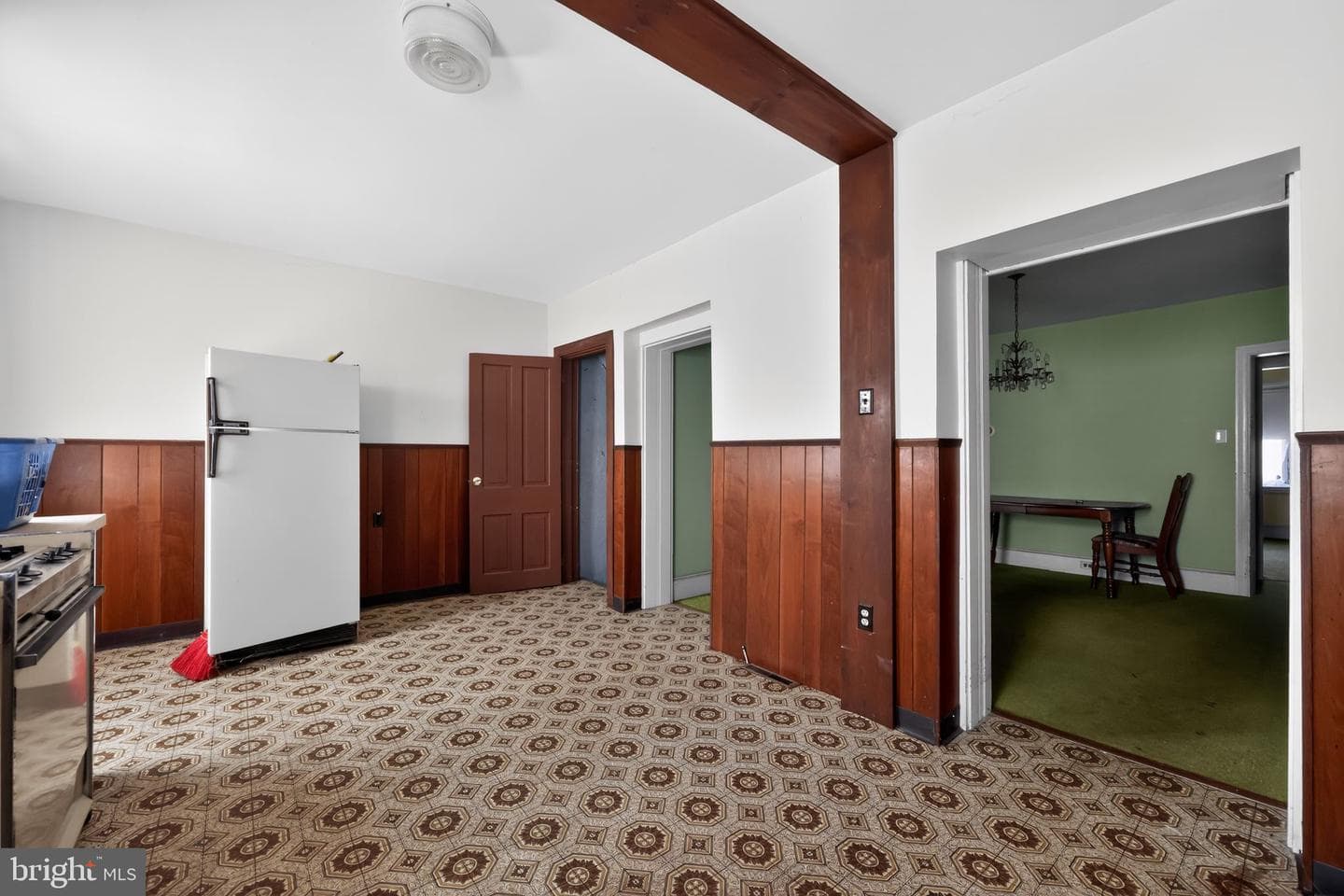 113 S Chestnut Street photo 13