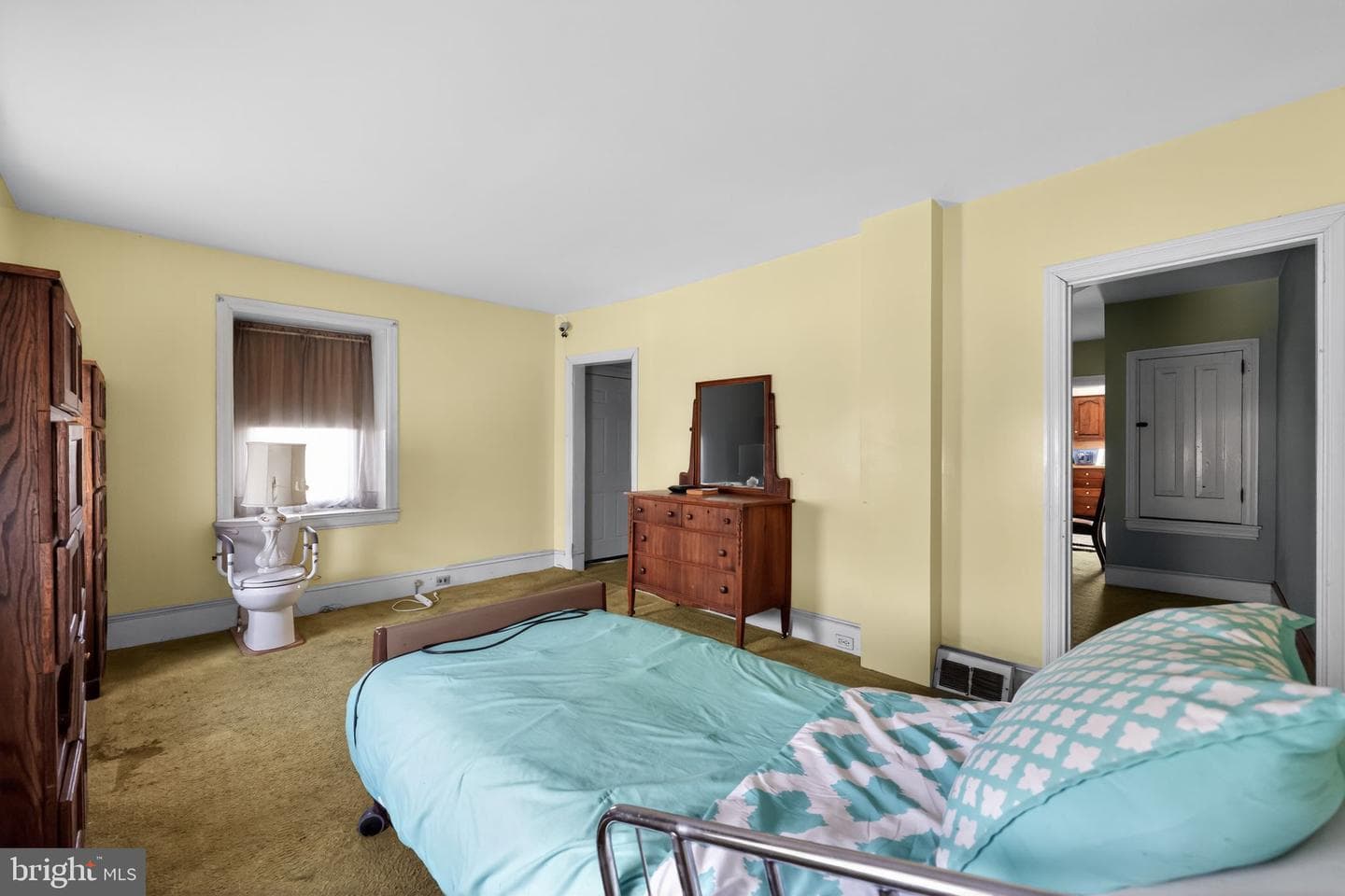 113 S Chestnut Street photo 18