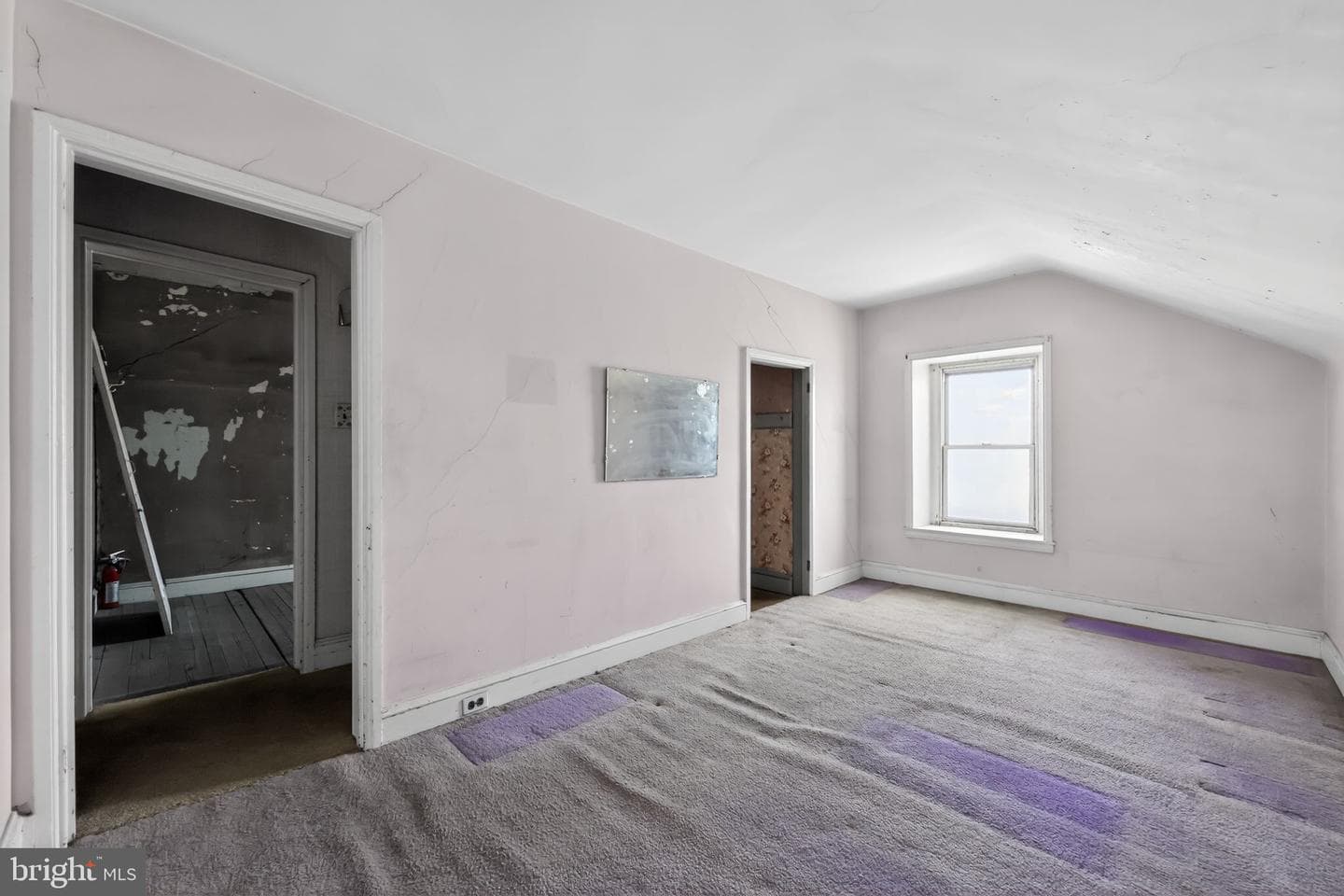 113 S Chestnut Street photo 23